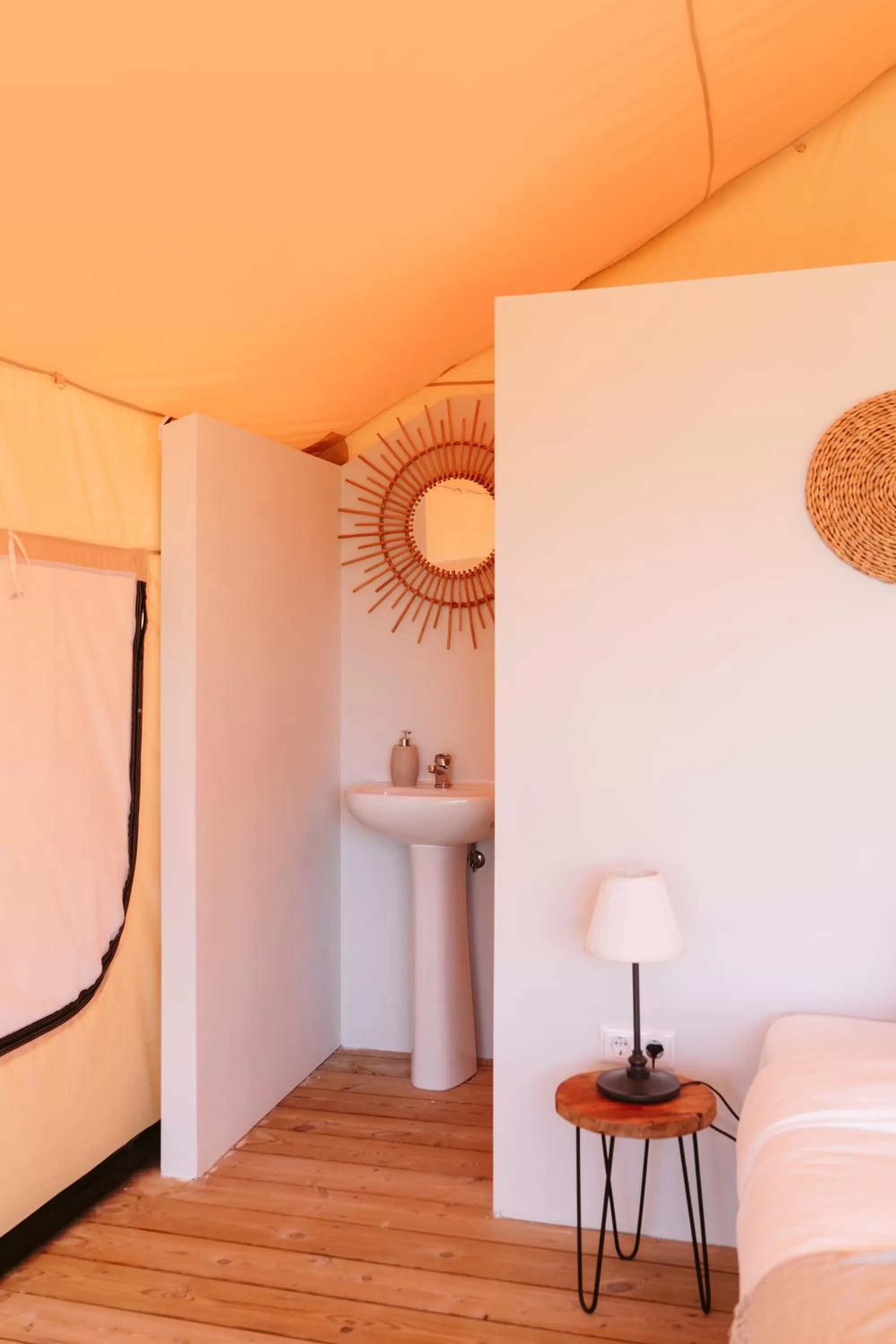 Dreamsea Surf Guest House