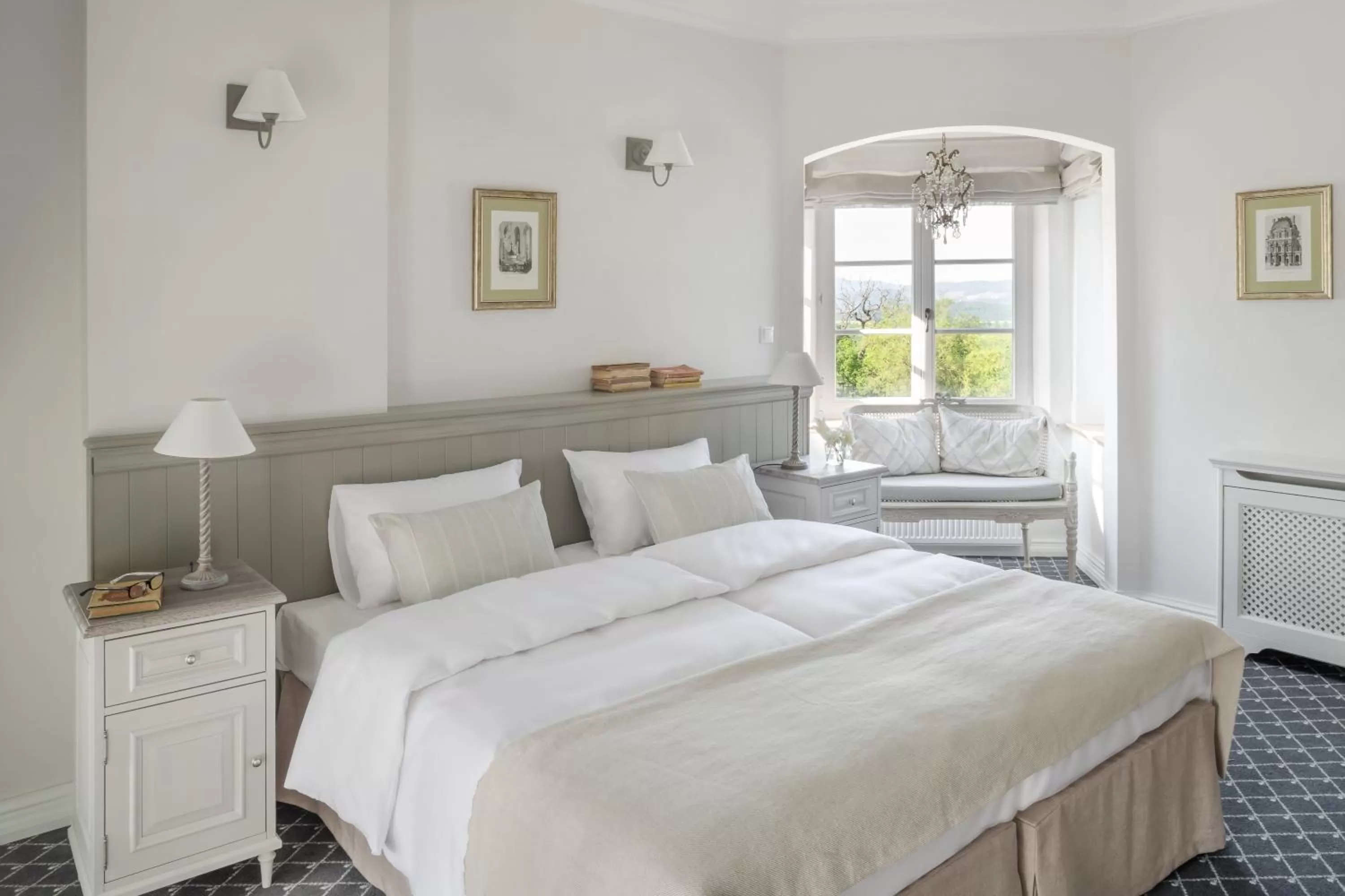 Photo of the whole room, Bed in Pałac Kamieniec