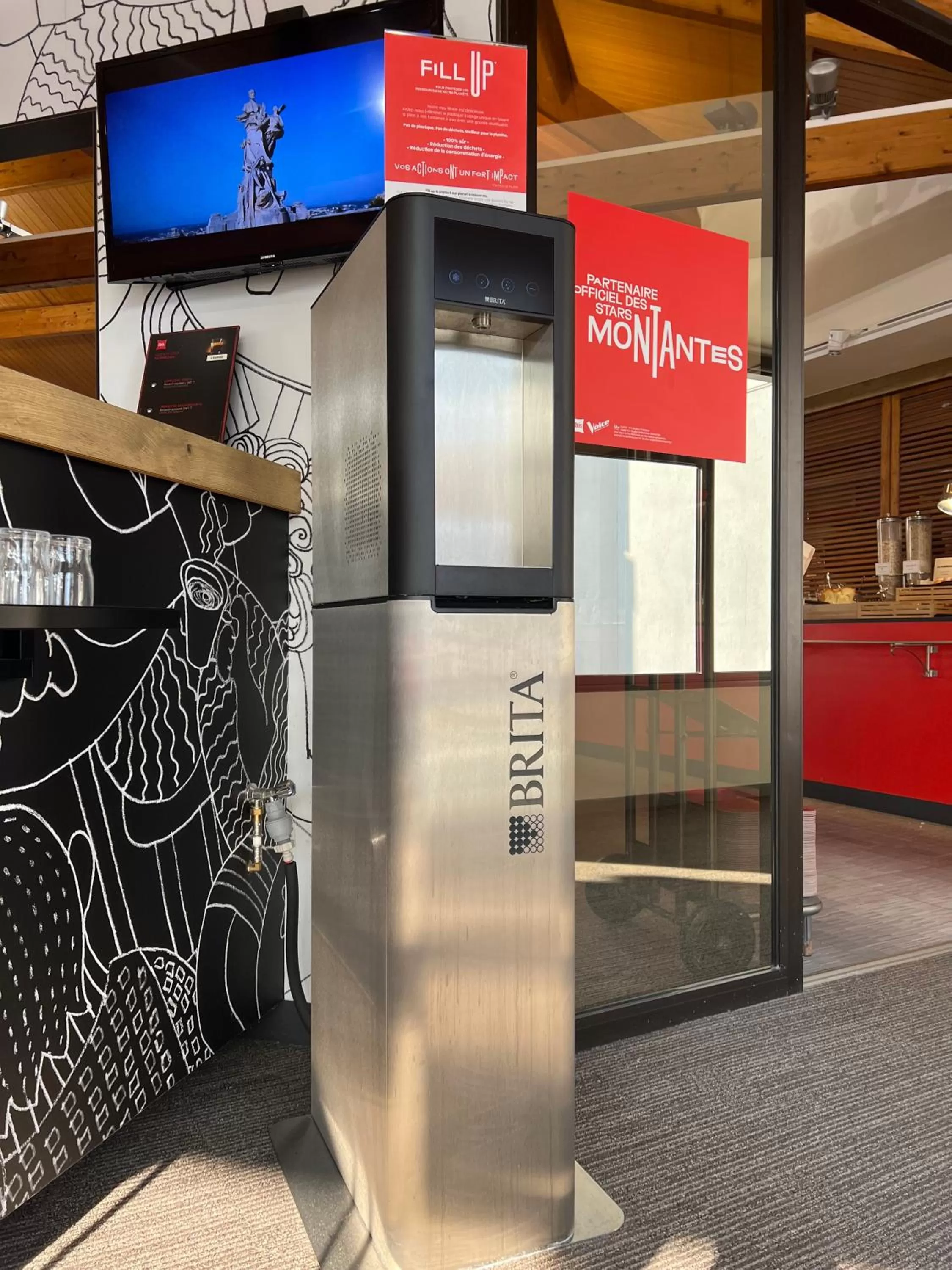 Continental breakfast in Ibis Angoulême Nord