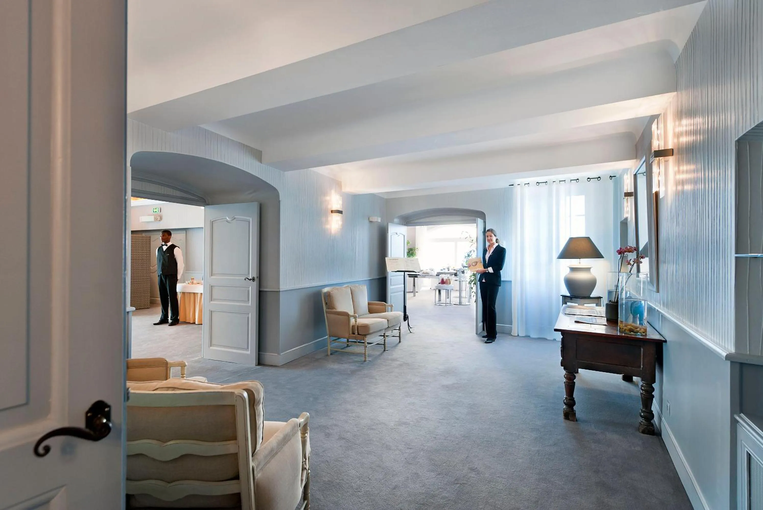 Living room in Bastide Saint Antoine - Relais & Châteaux