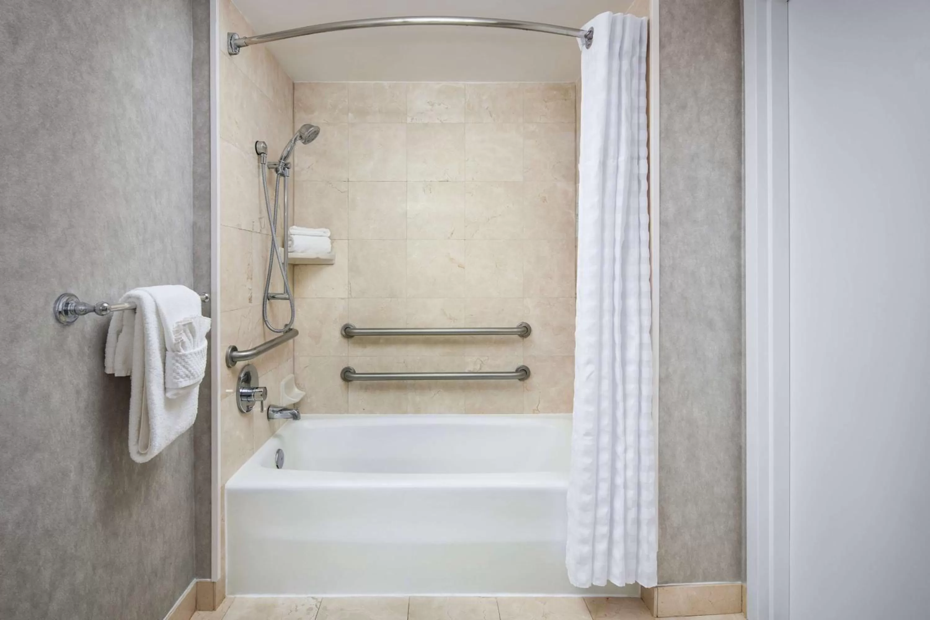 Bathroom in Embassy Suites by Hilton West Palm Beach Central