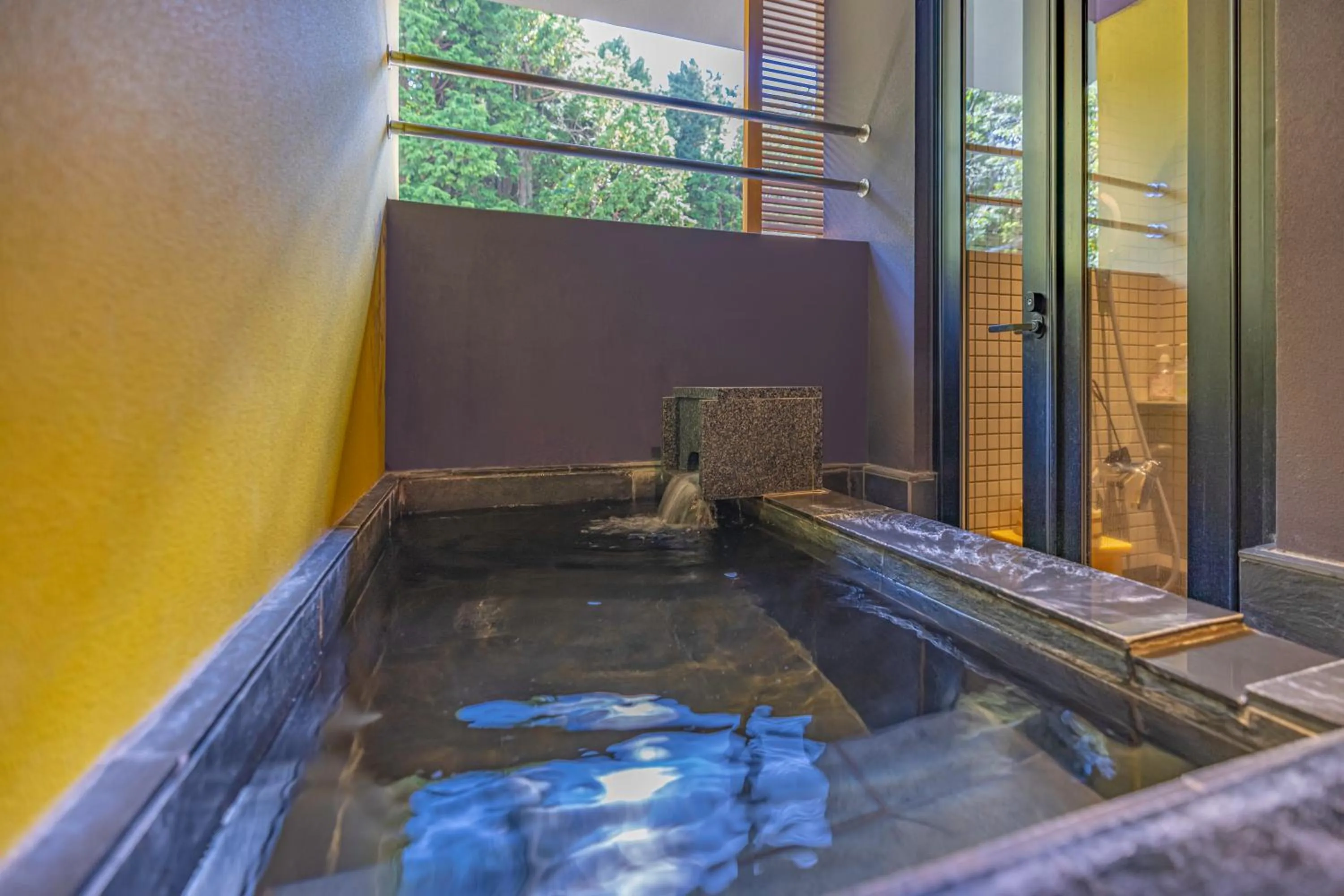 Open Air Bath in Susukinohara Ichinoyu