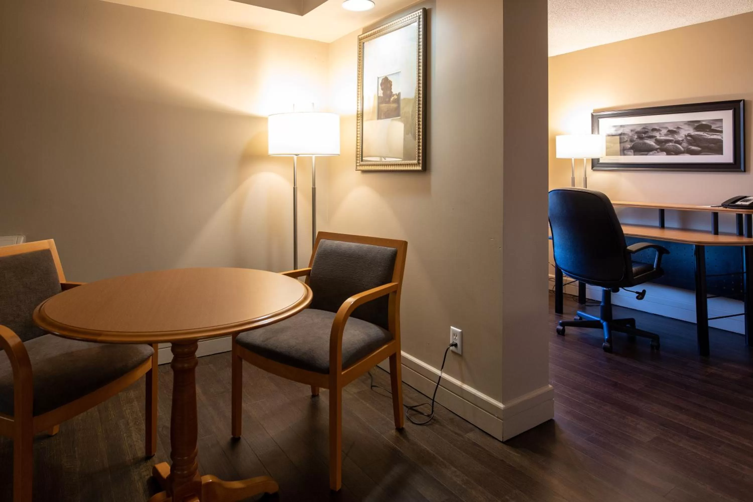 Business facilities in Royal Hotel West Edmonton, Trademark Collection by Wyndham