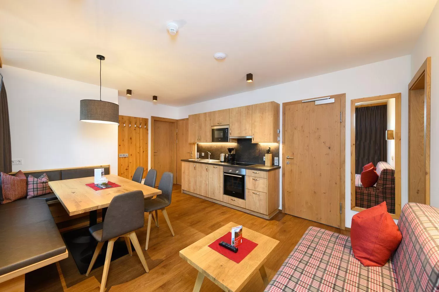 Photo of the whole room in Appartement-Pension Kendlbacher