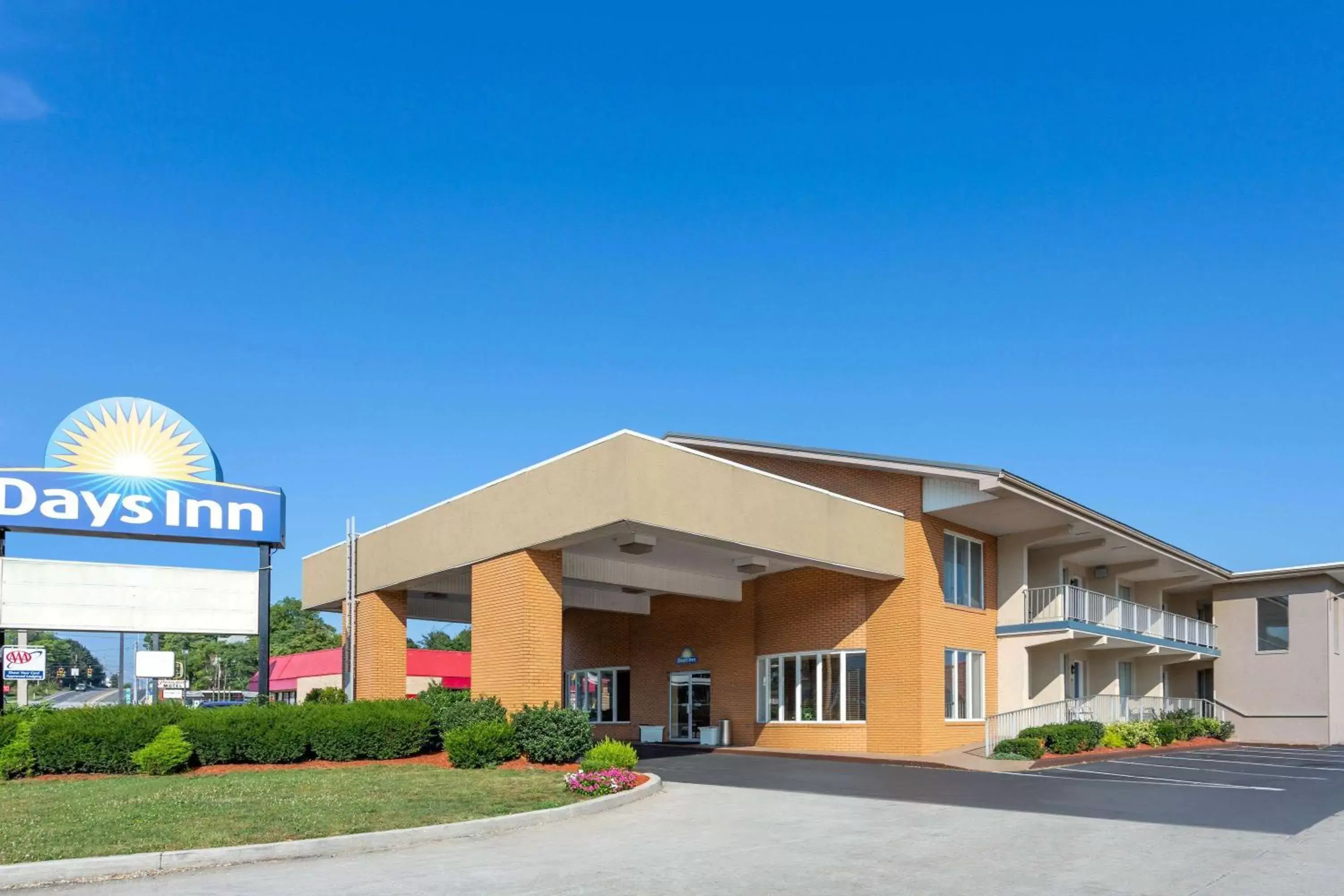Days Inn by Wyndham Breezewood Days Inn by Wyndham Breezewood