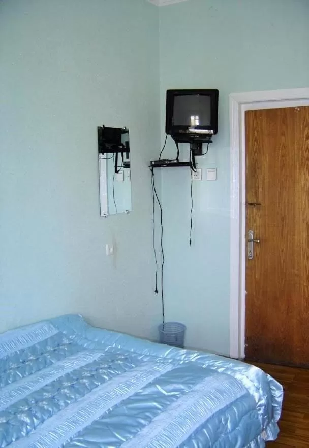 Bed in Hotel Lilo near Airport