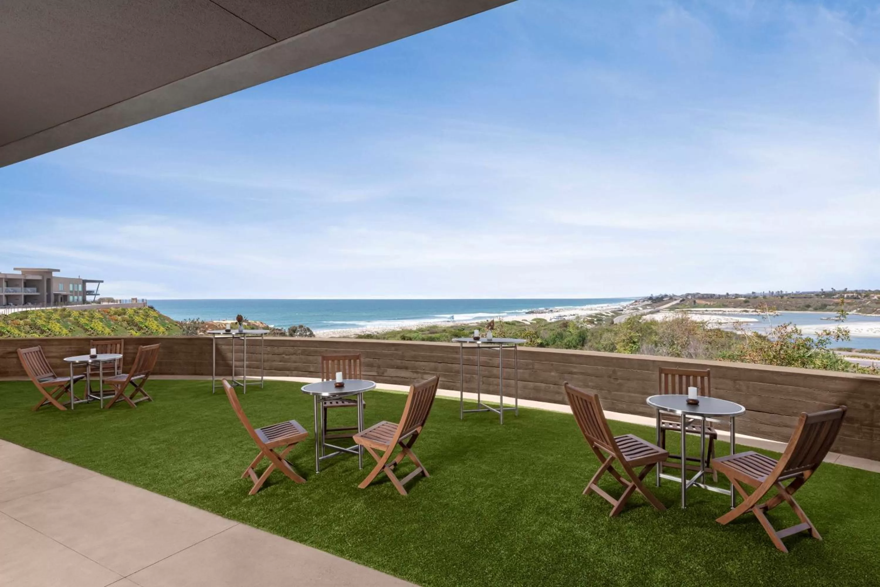 Patio in Alila Marea Beach Resort Encinitas, a Hyatt Resort
