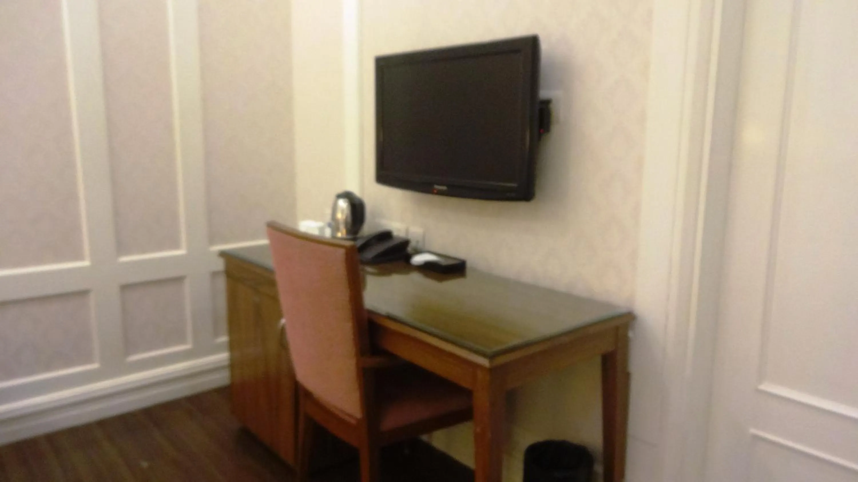 Area and facilities in Hotel Bright