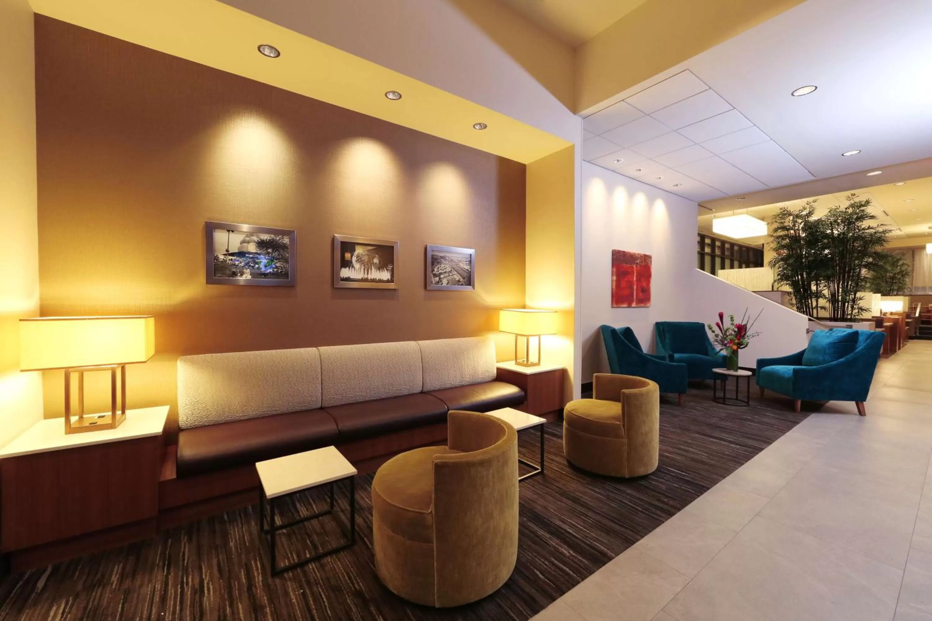 Lobby or reception in Hyatt Place Flushing/LGA Airport