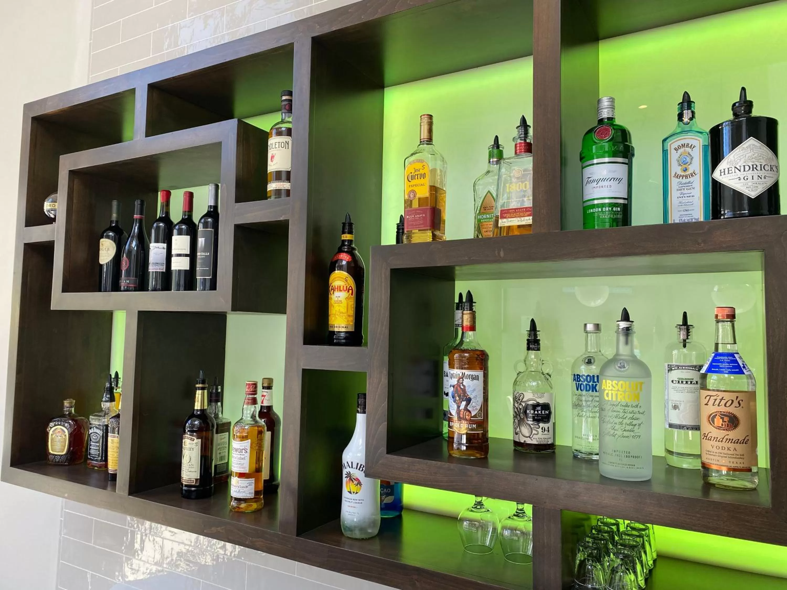 Lounge or bar in Holiday Inn Clarkston - Lewiston by IHG