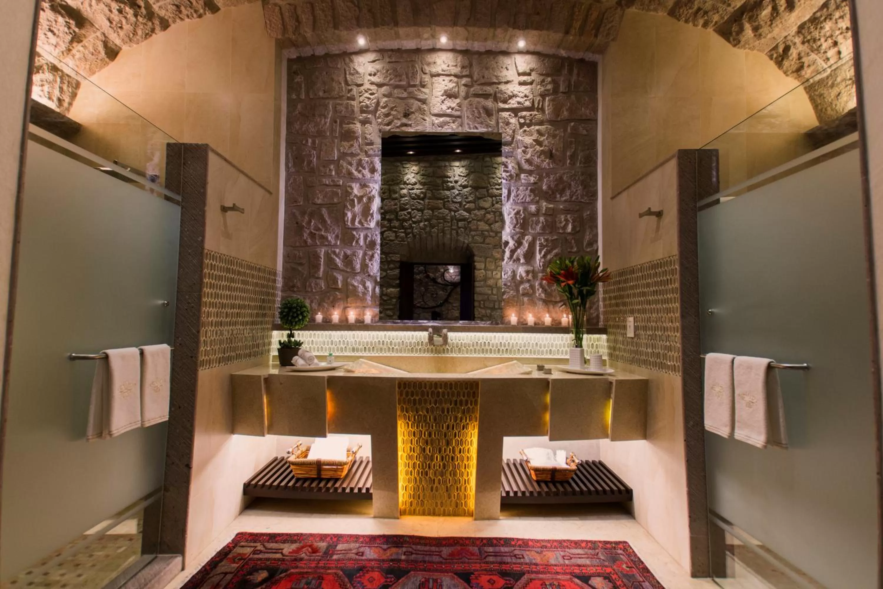 Shower in Hotel De La Soledad