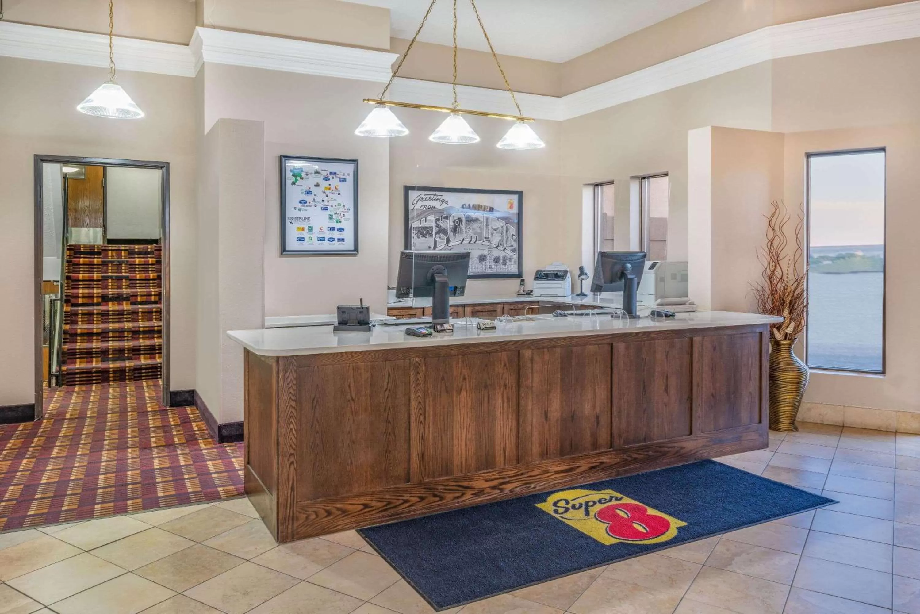 Lobby or reception in Super 8 by Wyndham Casper West by the River