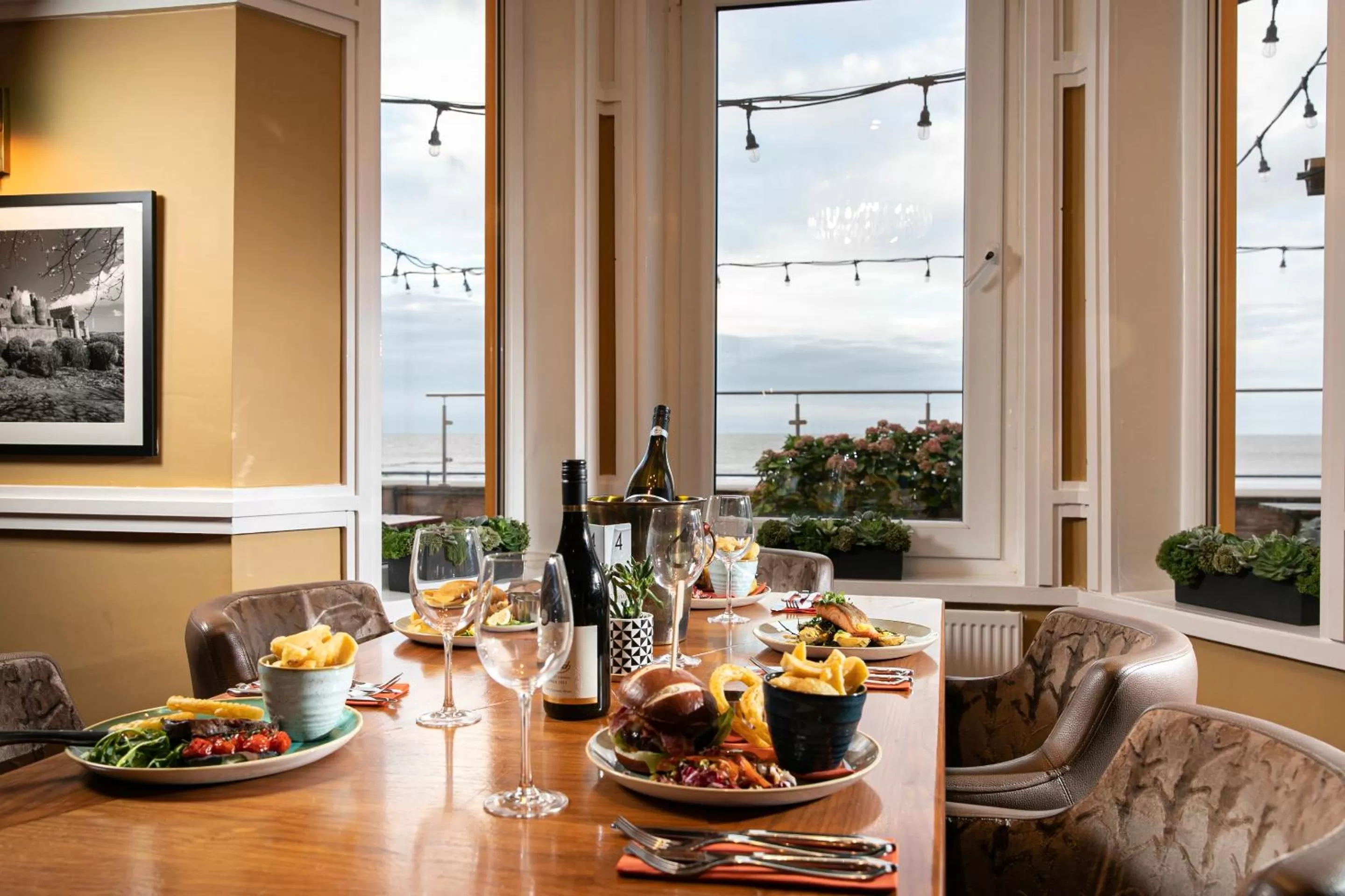 Restaurant/places to eat in The Beaches Hotel and Spa