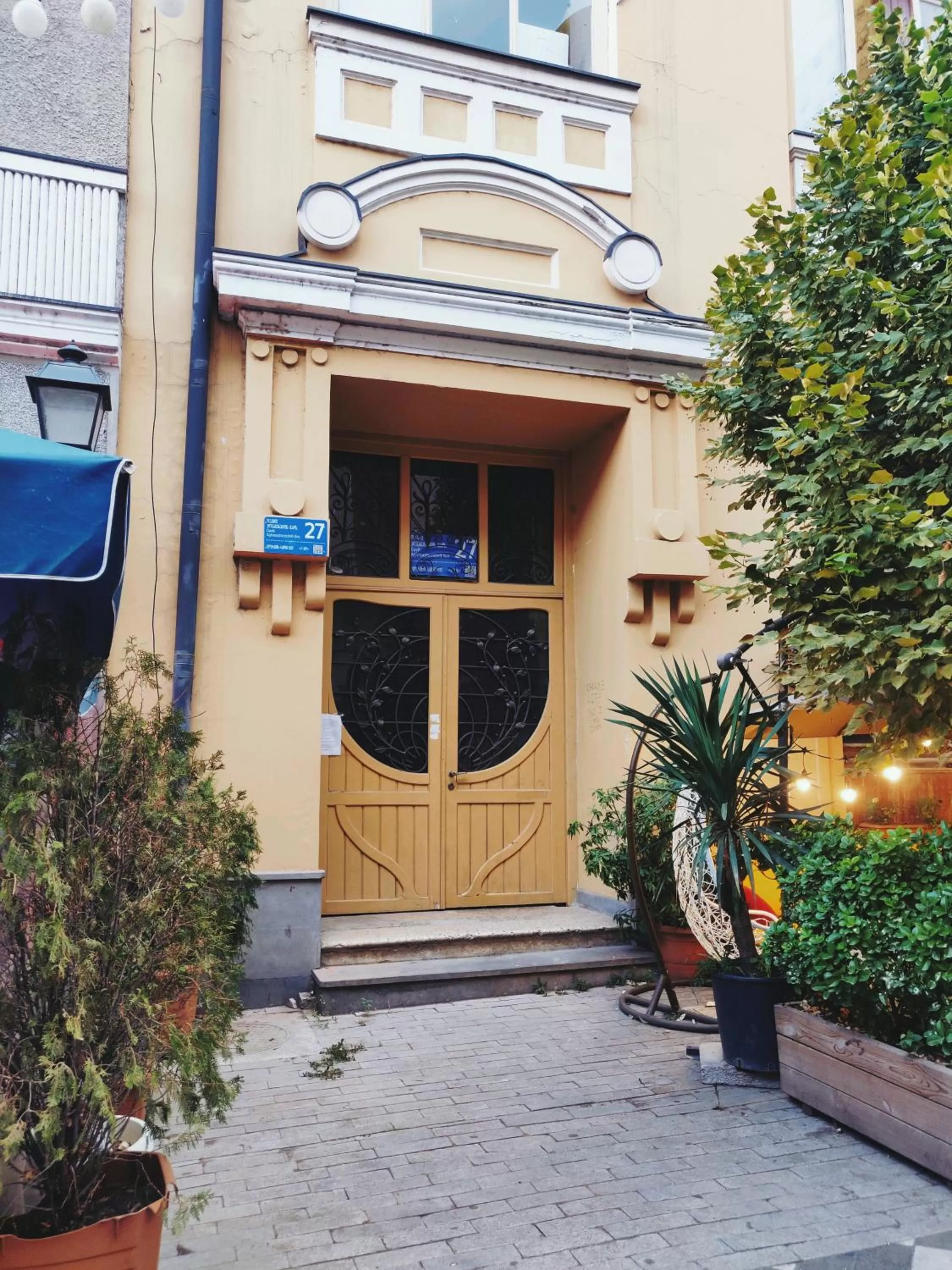 Property building in Friendly Hotel by Art Nova