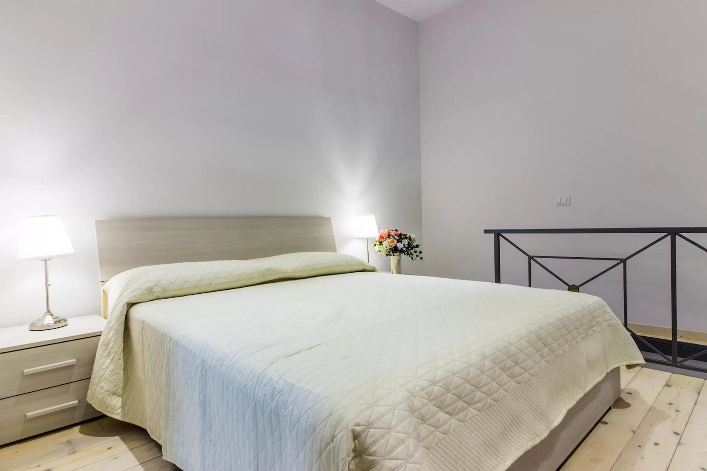 Bedroom in Palazzo d'Auria ApartHotel