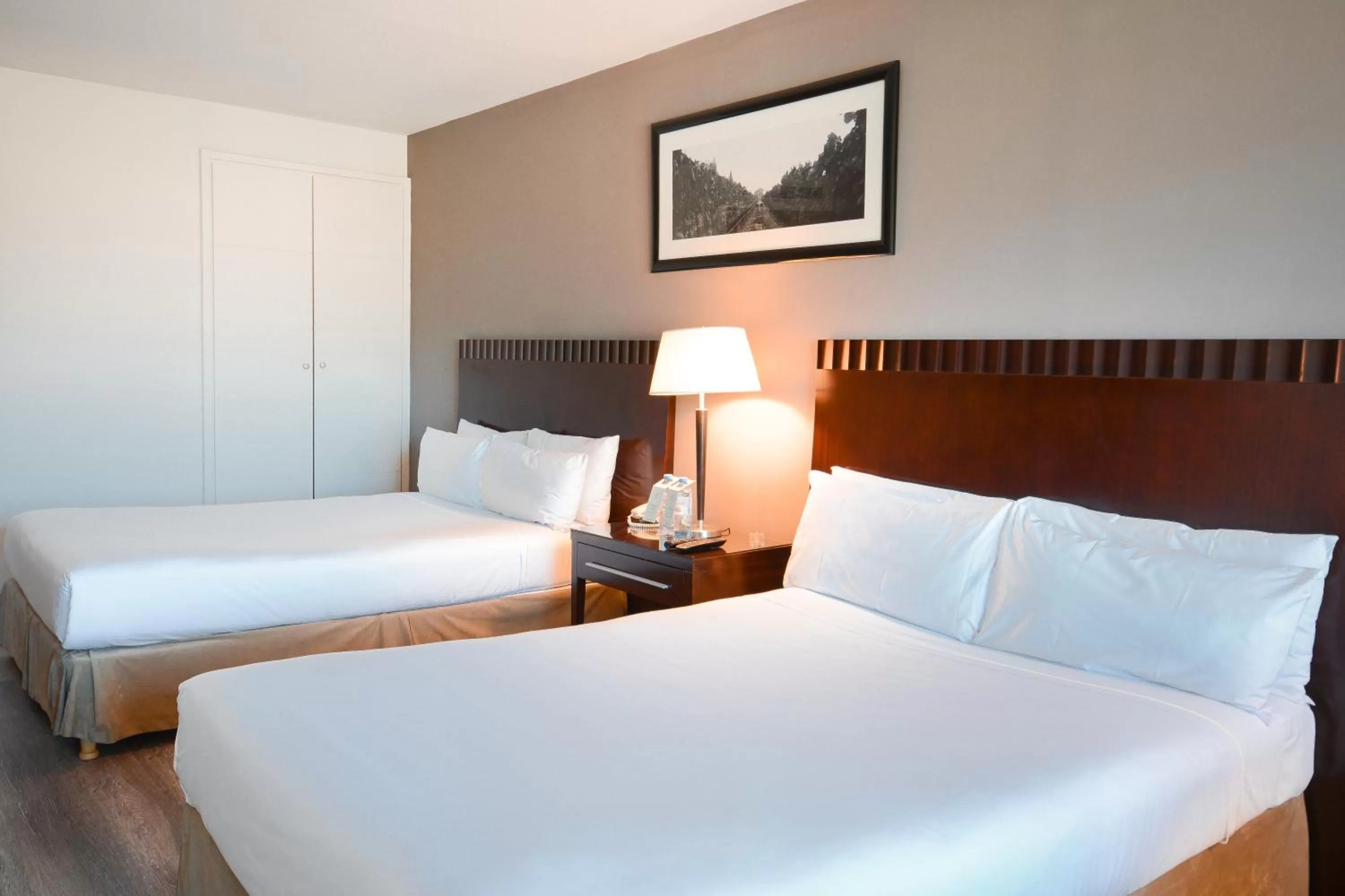 Property building, Bed in DiplomaticHotel