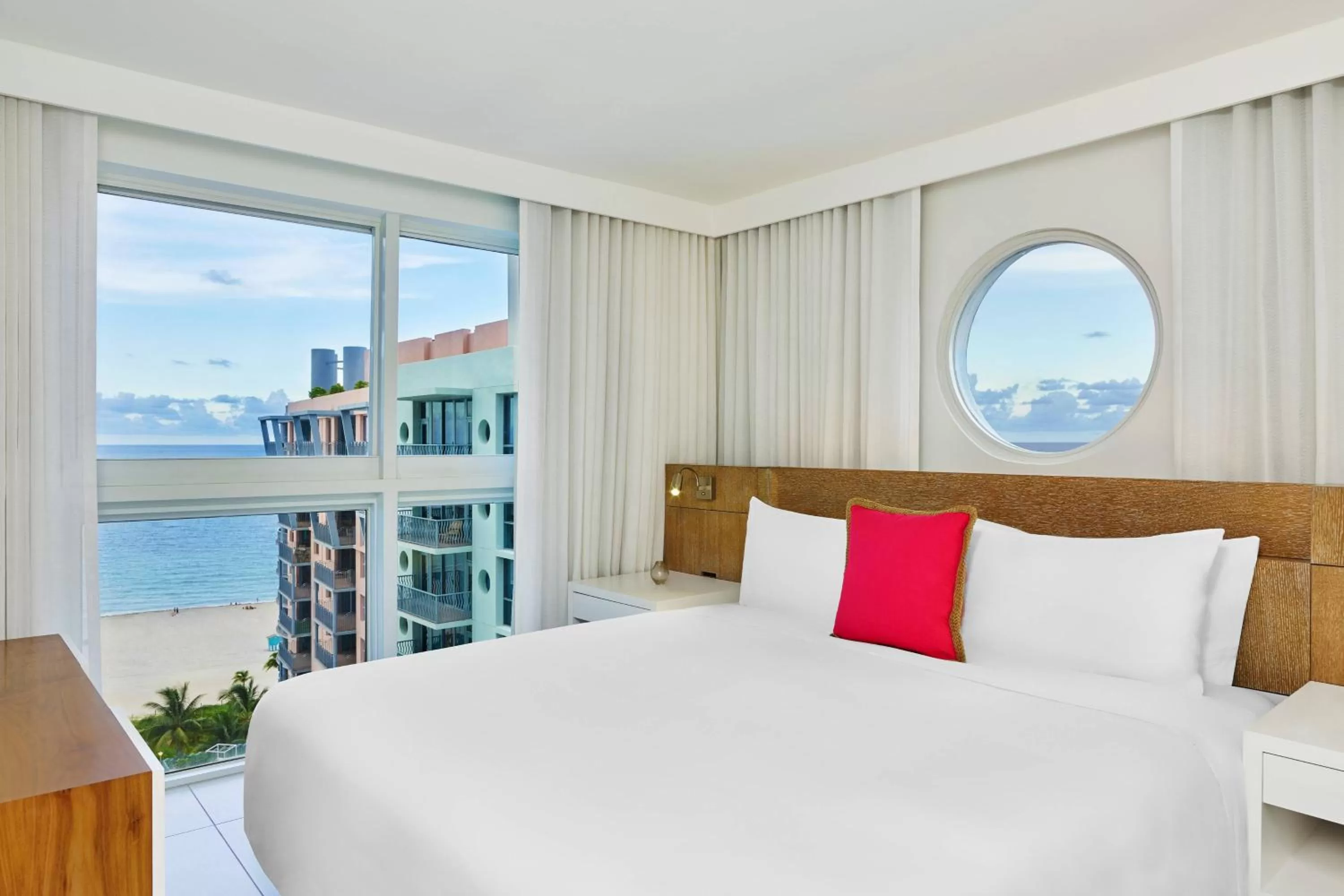 Bedroom in Royal Palm South Beach Miami, a Tribute Portfolio Resort