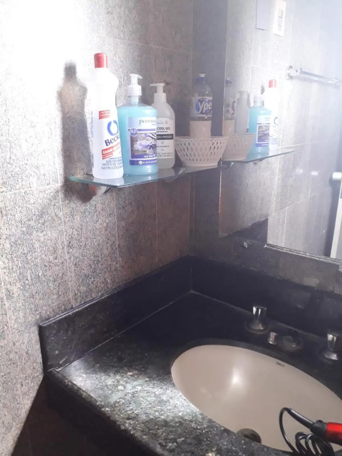 Bathroom in Sonia Flat Tambaú - Apartamento vista mar no Mano's Royal Hotel