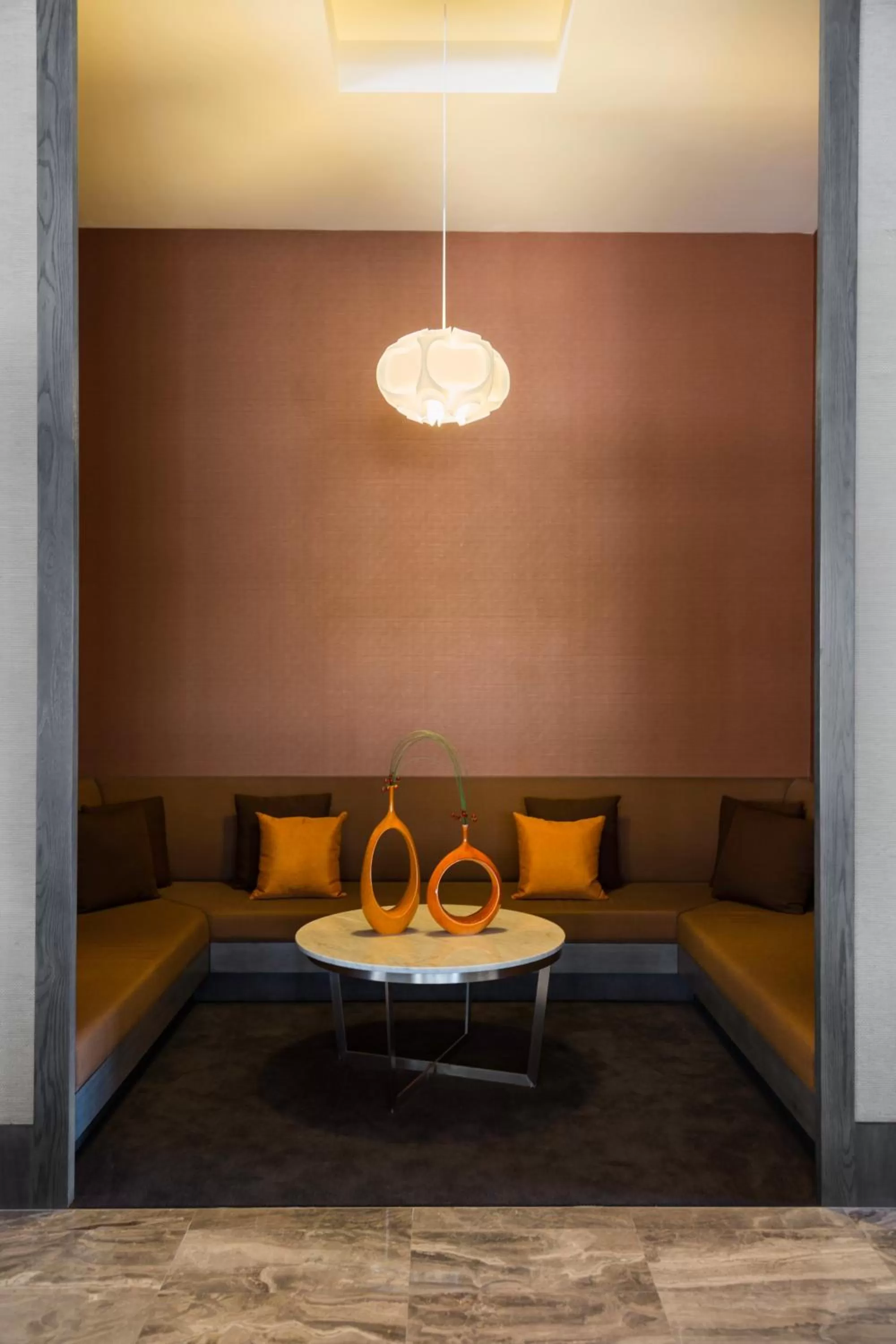 Lounge or bar in EB Hotel Miami Airport