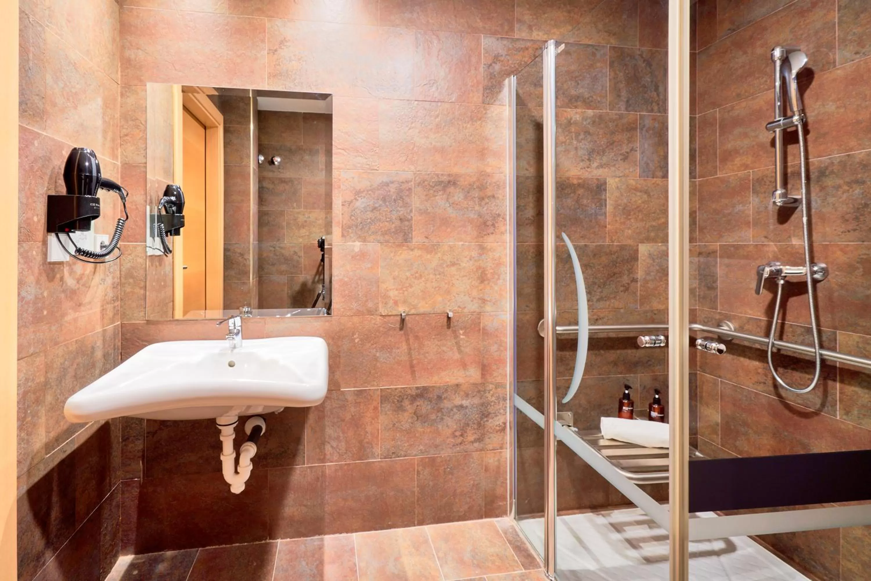 Smart Hotel La Sagra