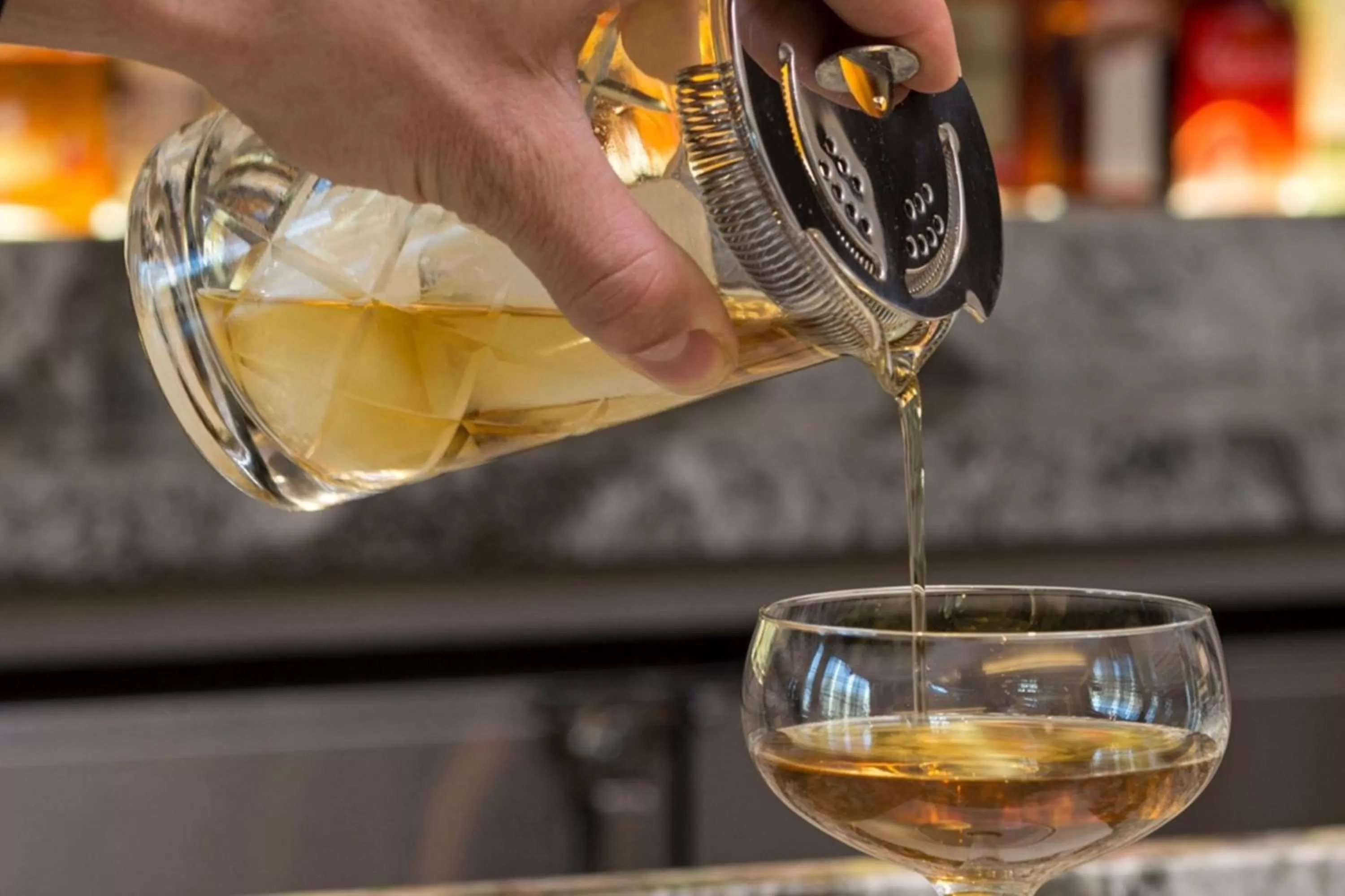 Lounge or bar in The Westin Edina Galleria