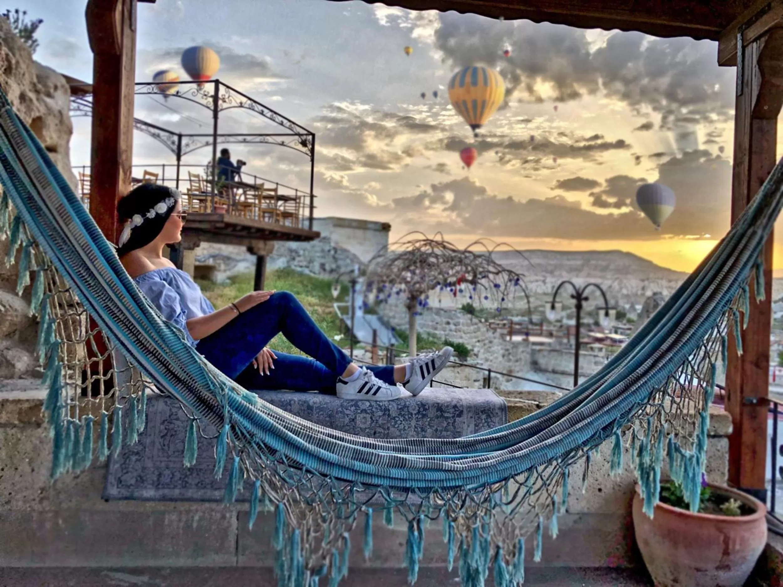 Spring in Tulip Cave Suites