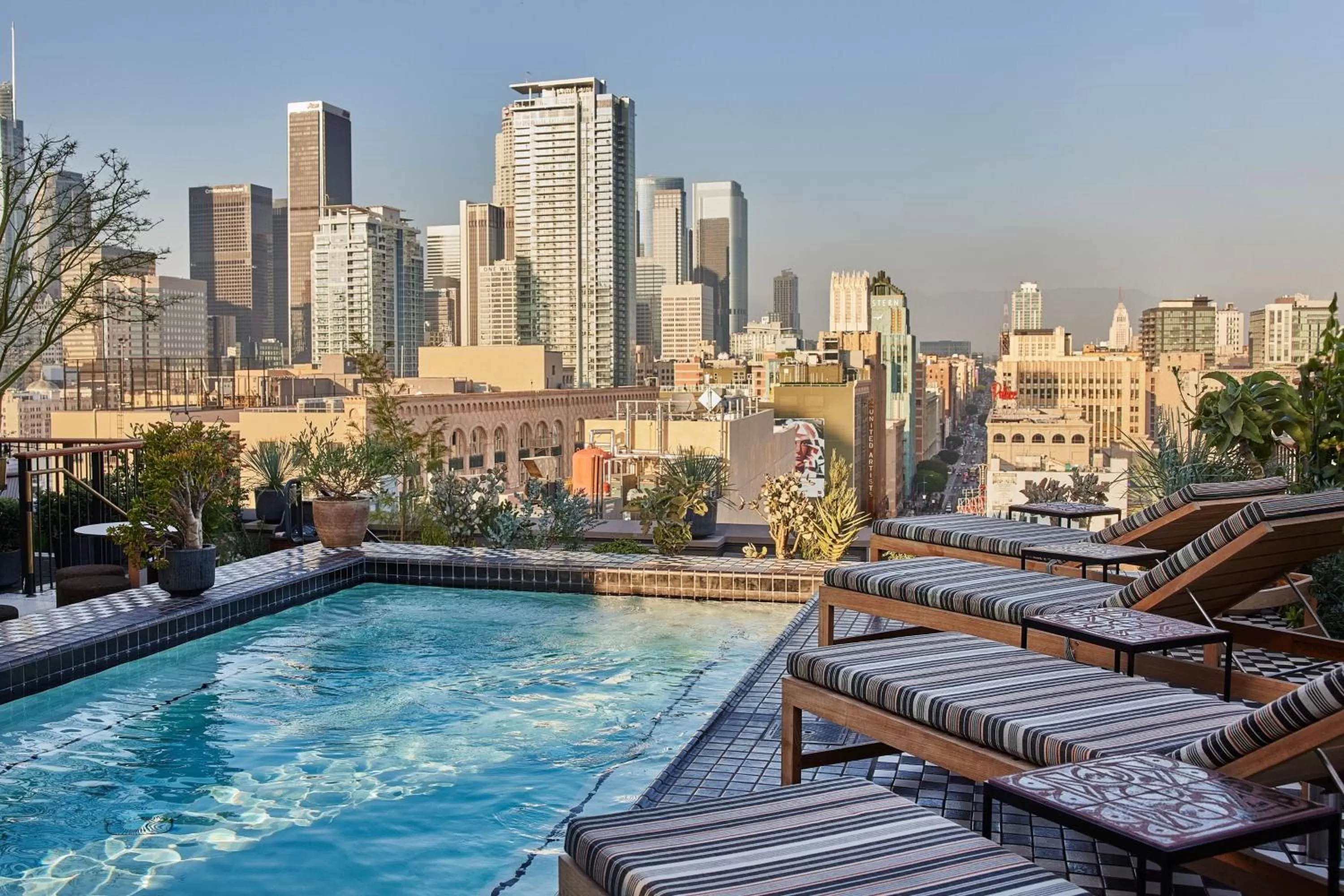 Swimming pool in Downtown Los Angeles Proper Hotel, a Member of Design Hotels