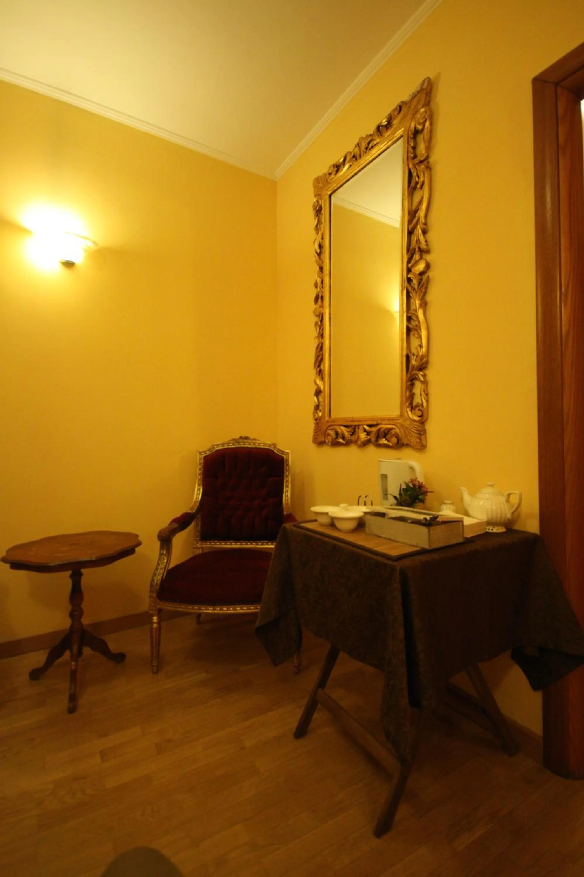 Decorative detail in Hotel Termini