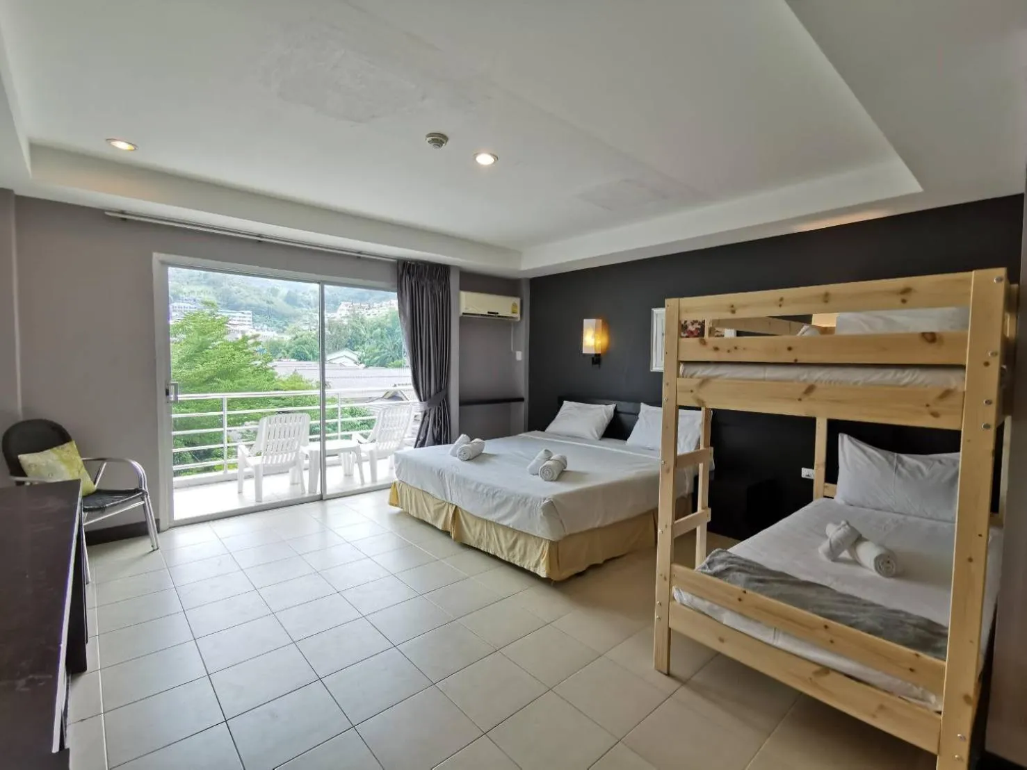 Bed in Tuana Hotels The Natural Resort