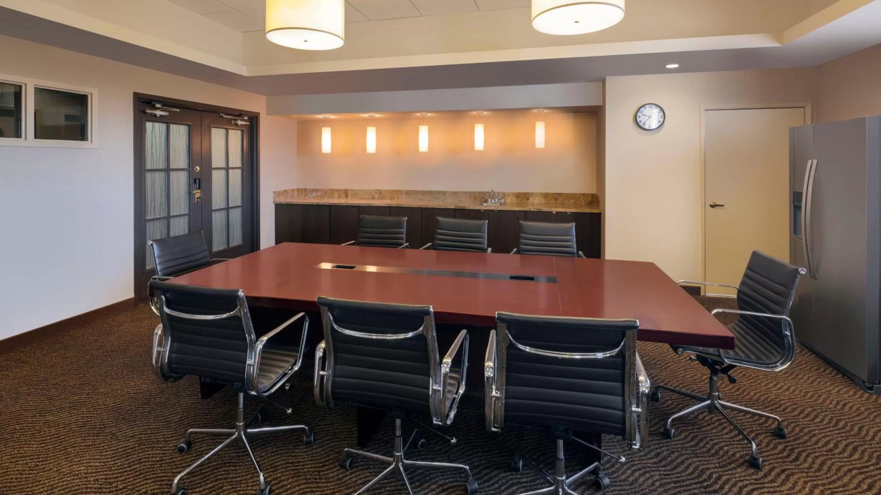 Meeting/conference room in Holiday Inn San Jose-Silicon Valley by IHG