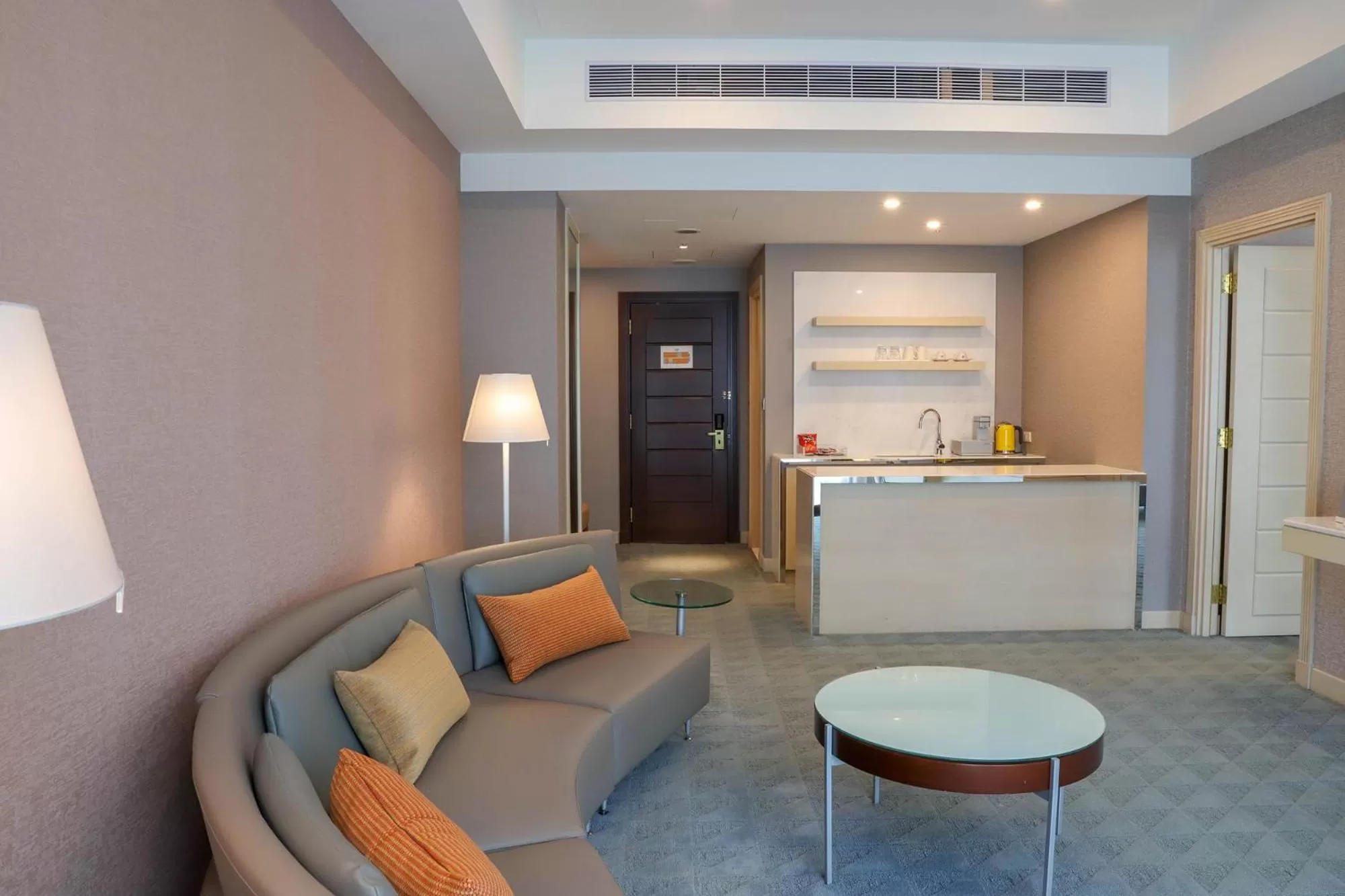 Living room in Grand Victoria Hotel