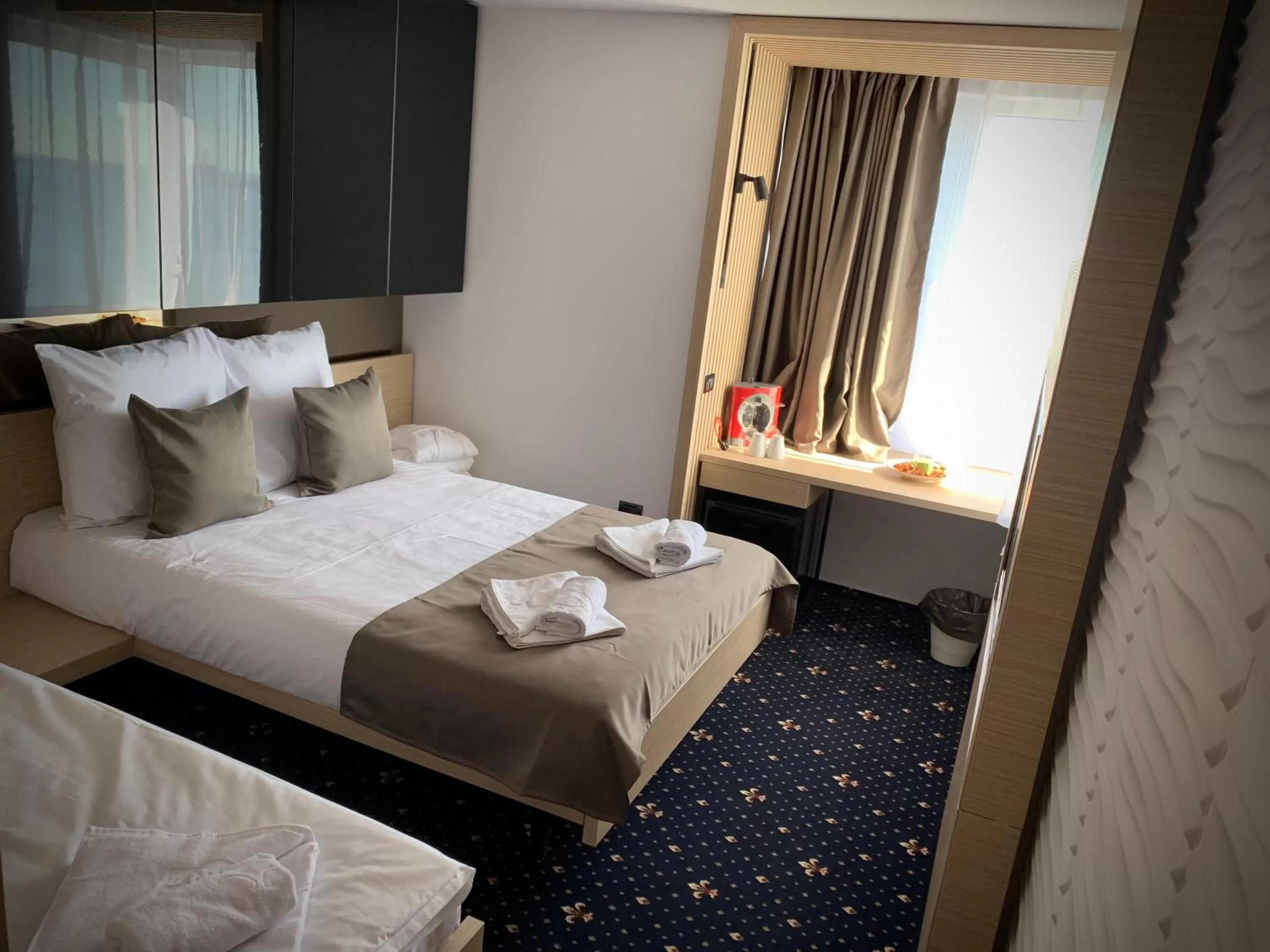 Triple Room in Aqvatonic Hotel - Steaua de Mare