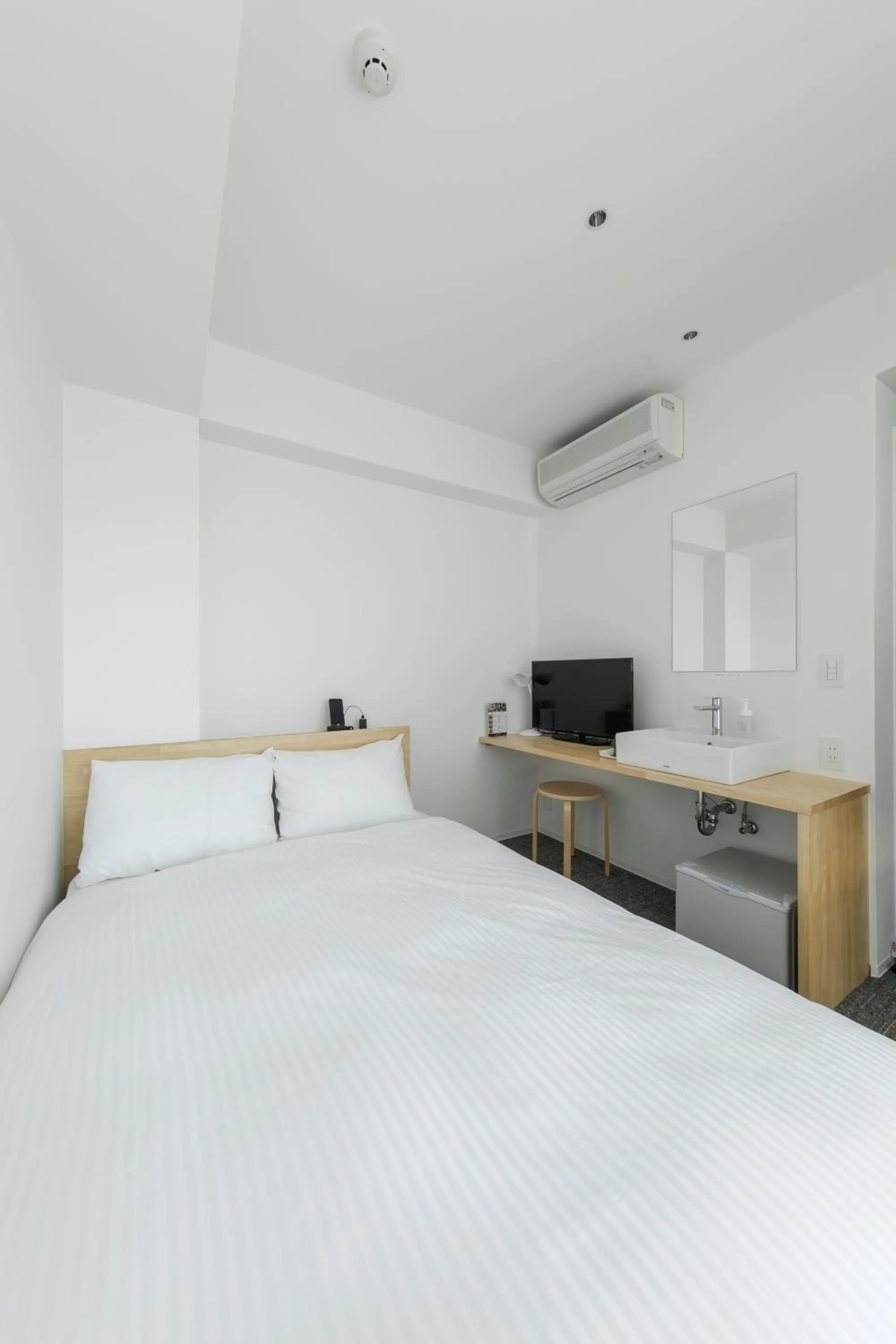 Bedroom, Bed in Imu Hotel Kyoto