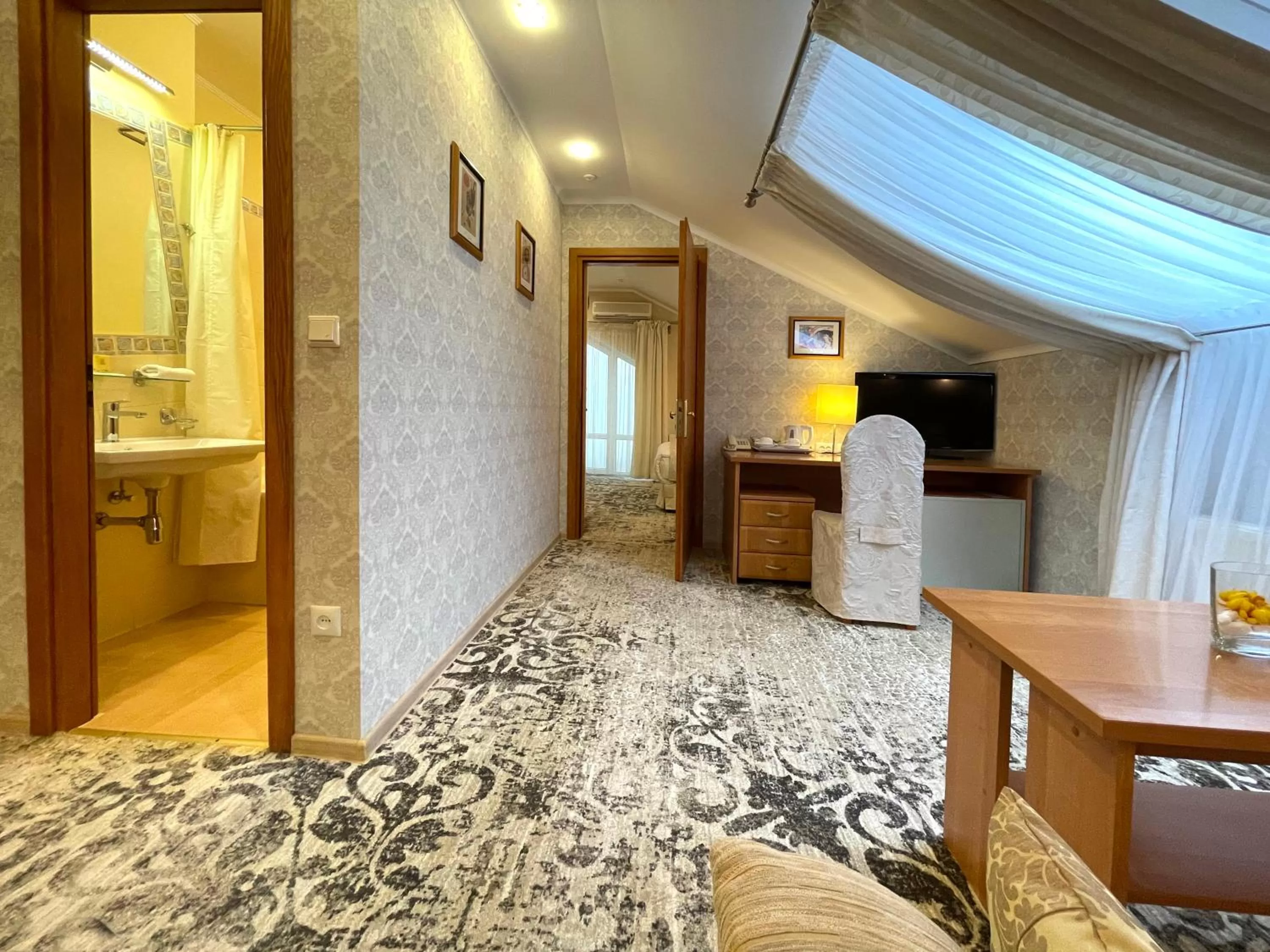 Photo of the whole room in Eney Boutique Hotel