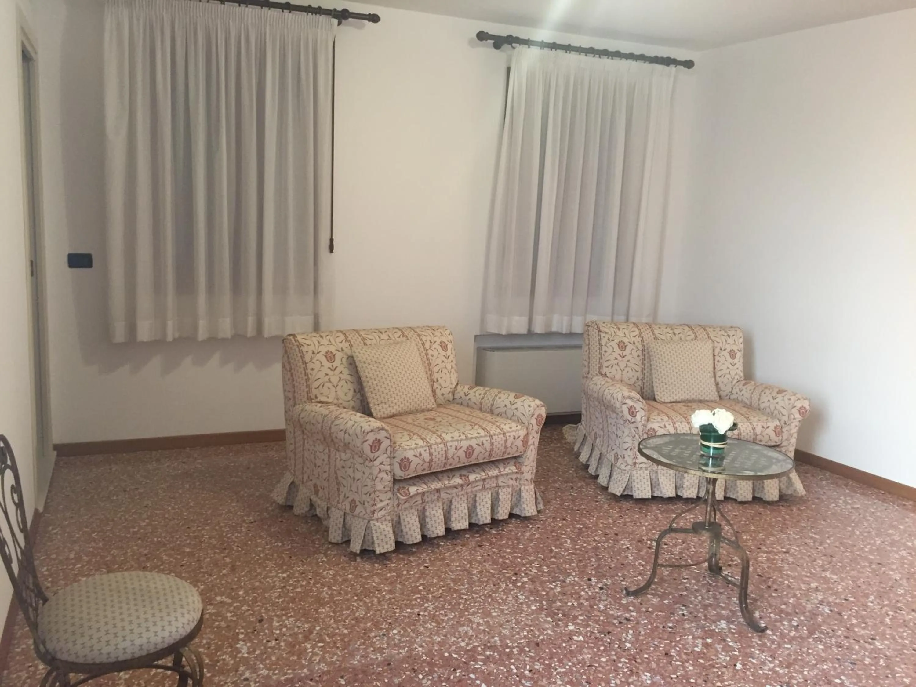 TV and multimedia in Hotel Riviera dei Dogi