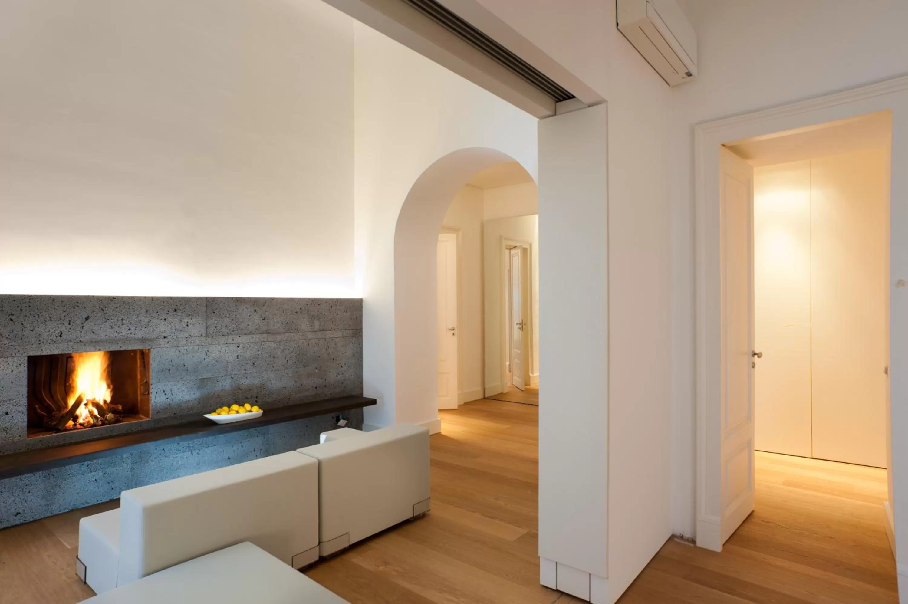 Lounge or bar, TV/Entertainment Center in Zash Country Boutique hotel & SPA