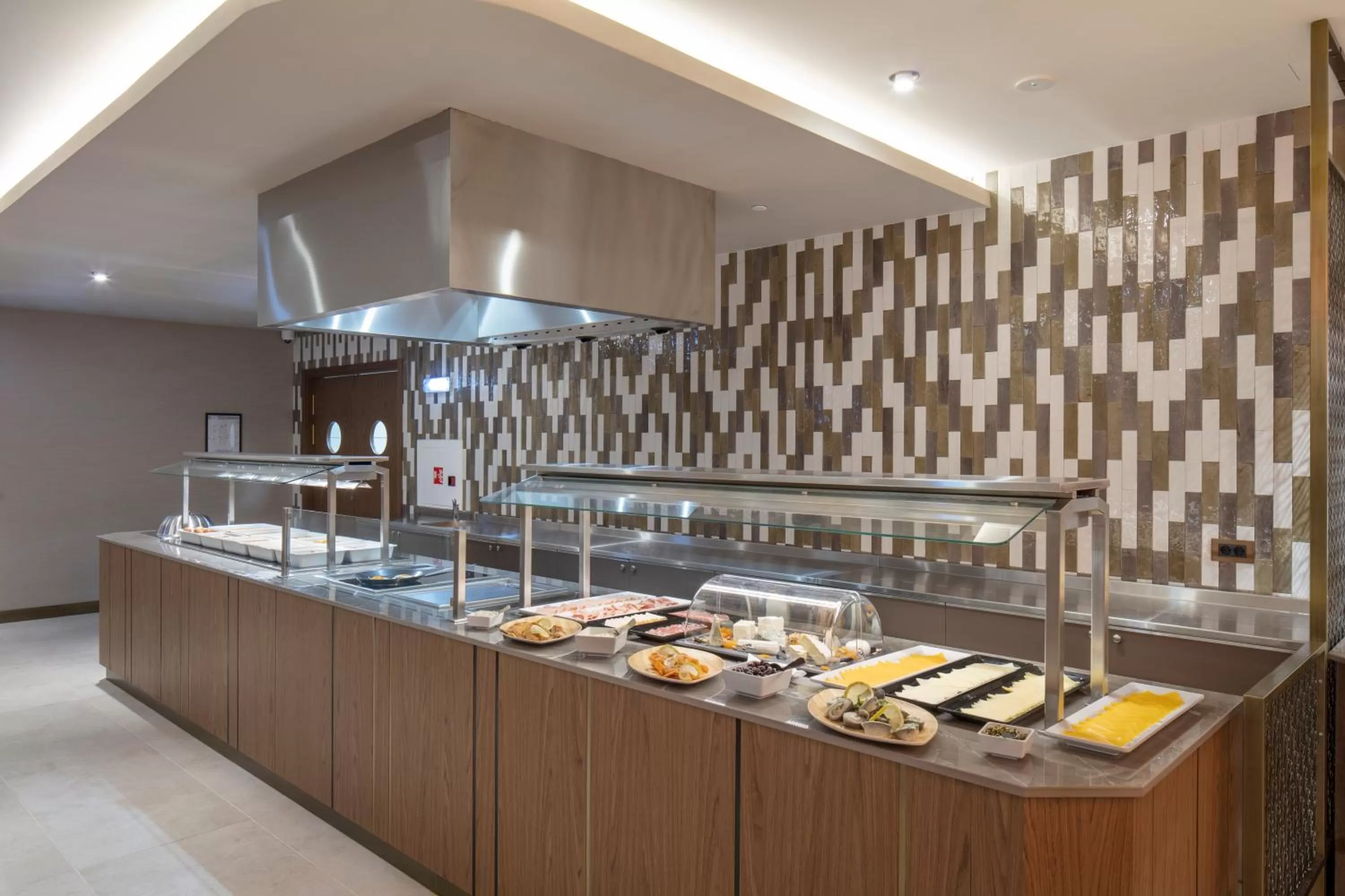 Restaurant/places to eat in Doubletree By Hilton Plovdiv Center