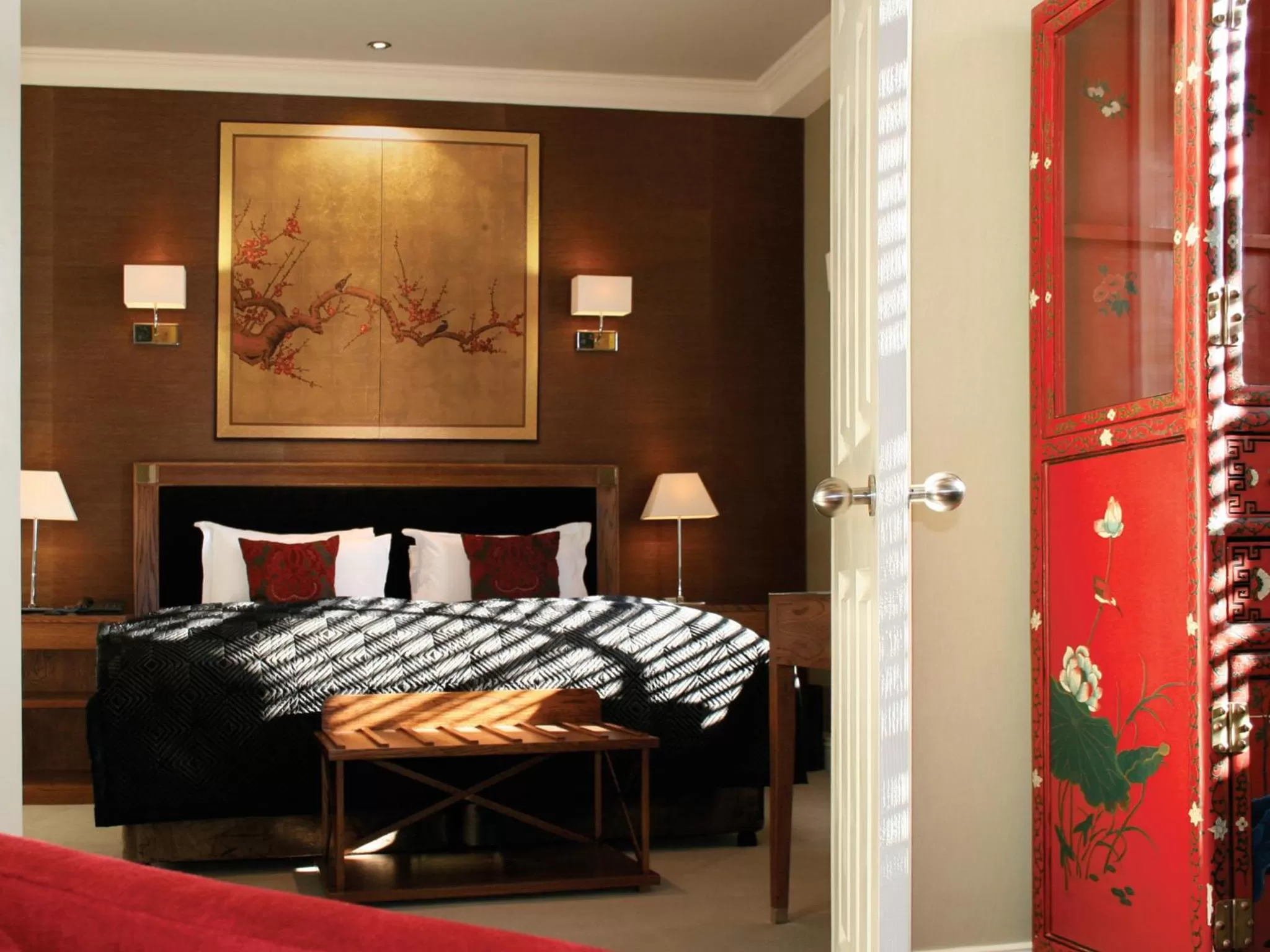 Bedroom, Bed in St Michael's Manor Hotel - St Albans