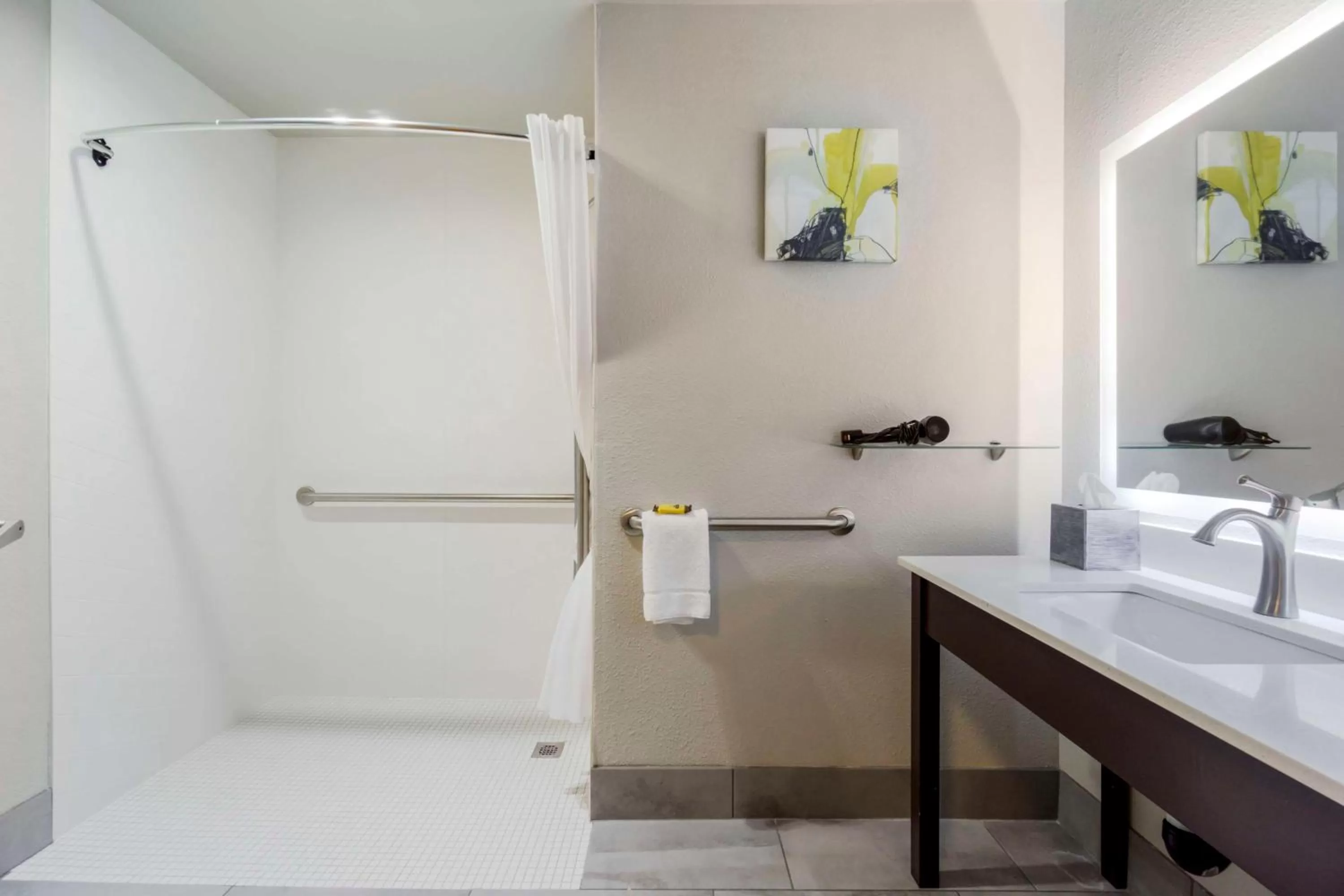 Bathroom in Best Western Plus Renton Inn