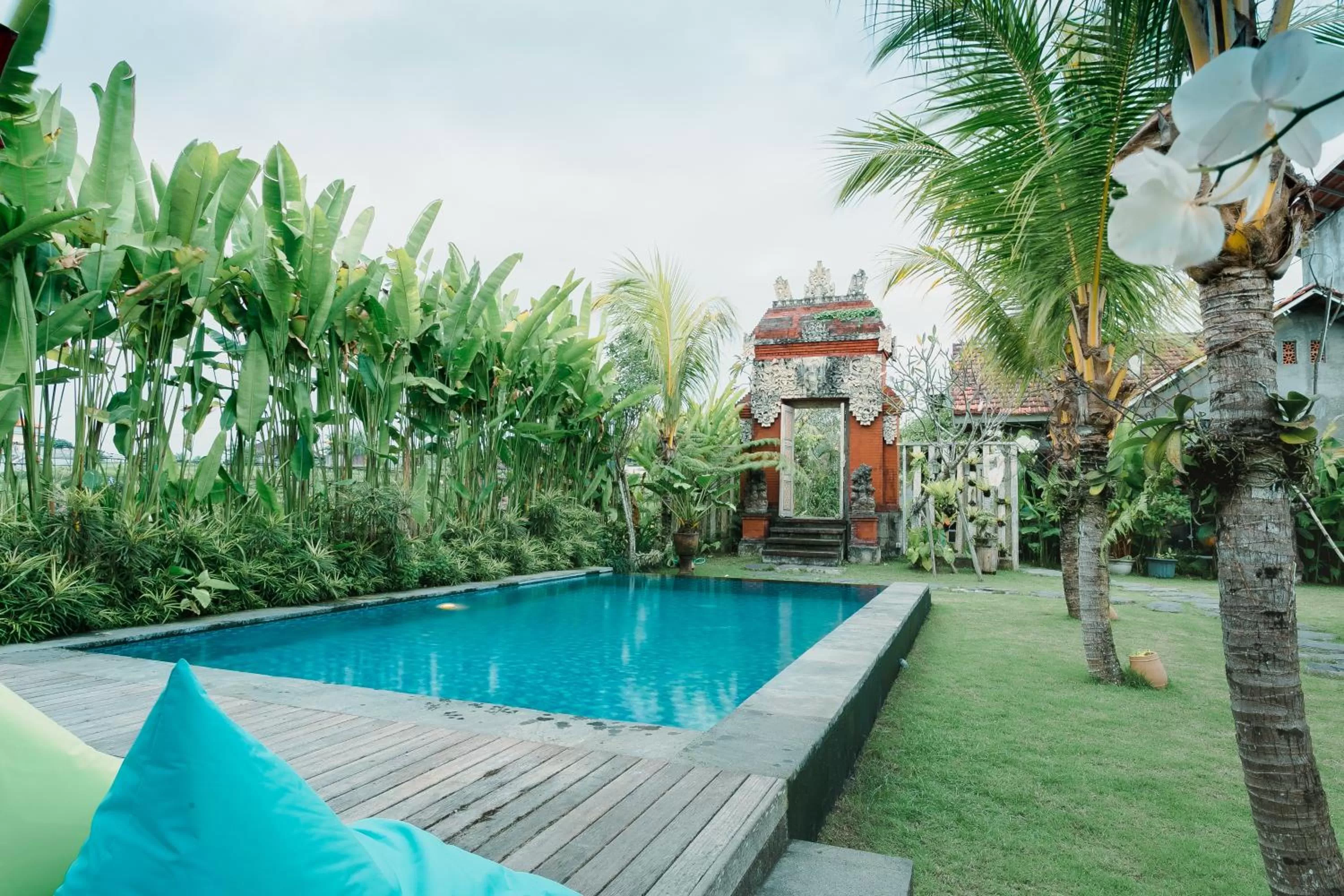 Pool view in Nauna Villa Ubud