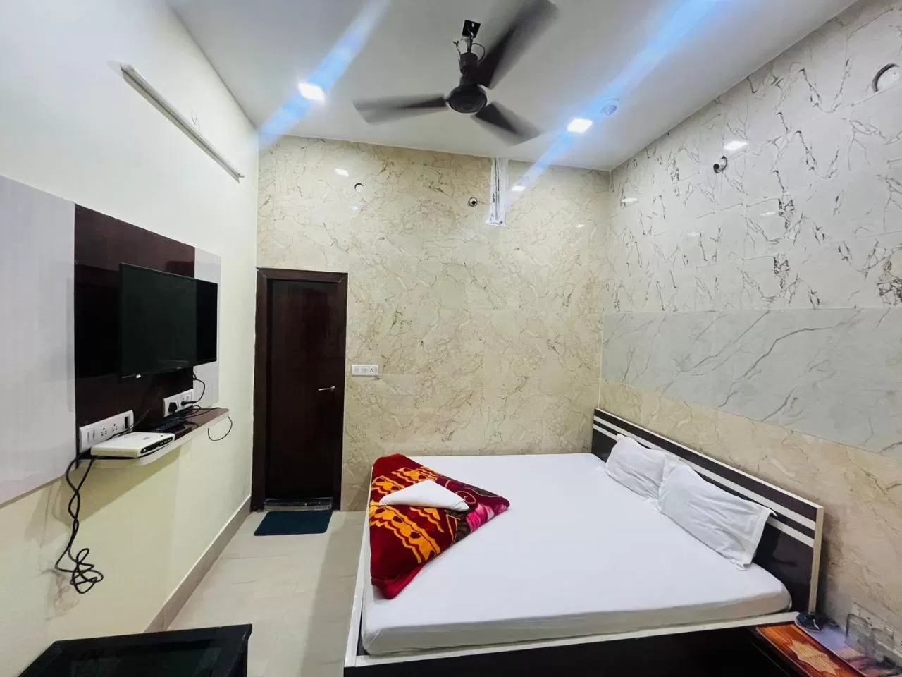 Bed in Hotel Airlines