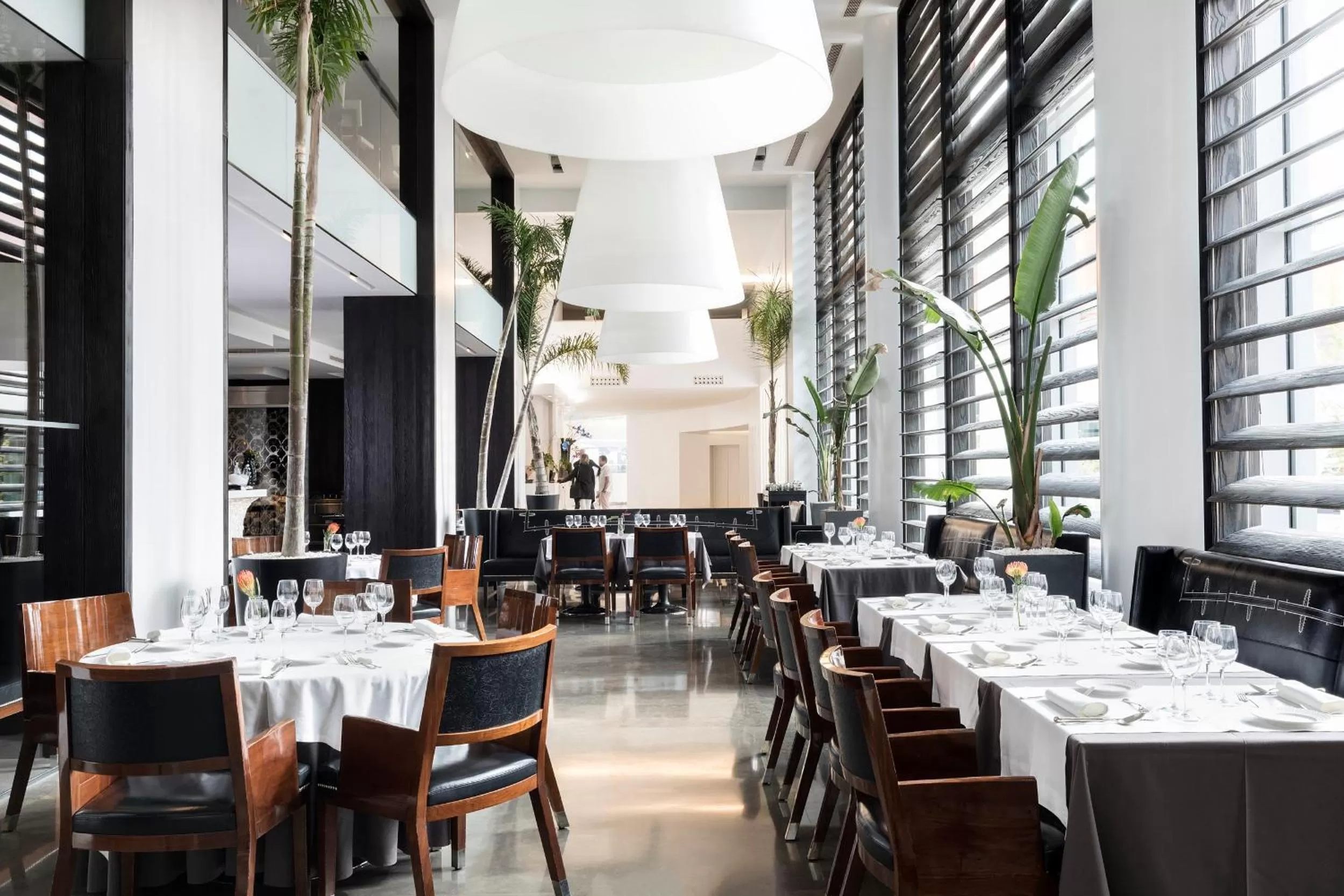 Food and drinks in Hotel Puerta America