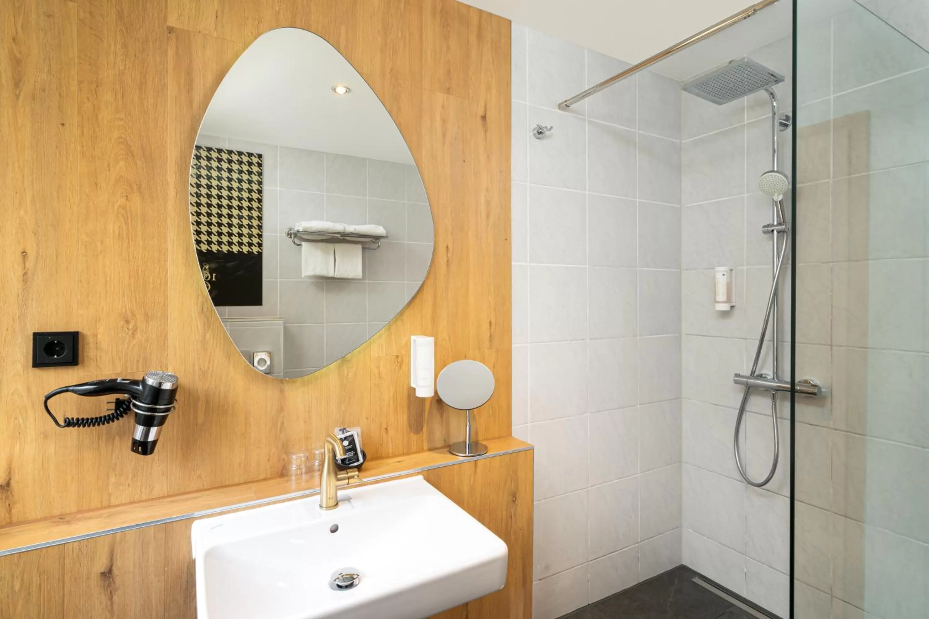 Bathroom in Arthotel ANA Goggl