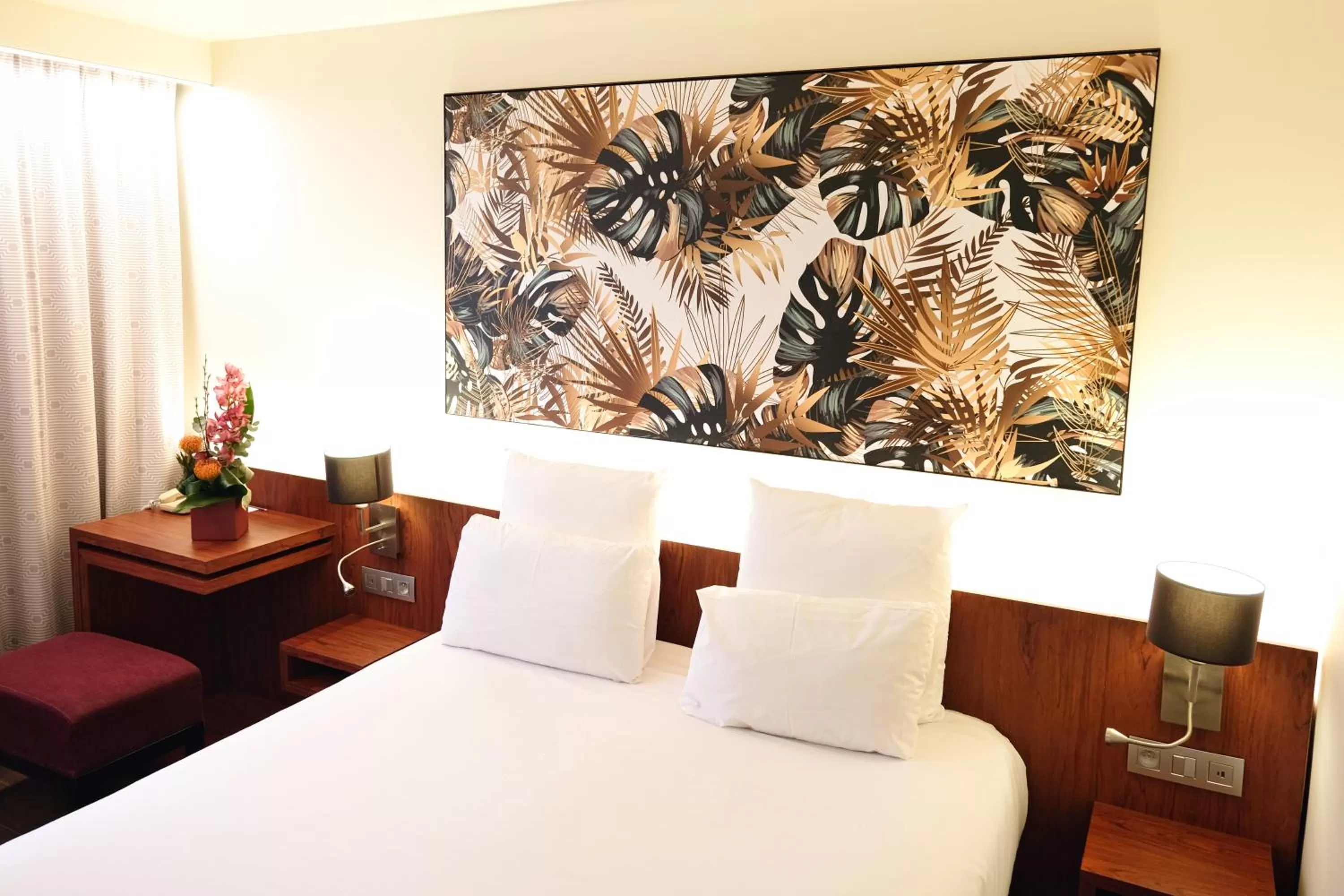 Bedroom, Bed in Mercure Perpignan Centre