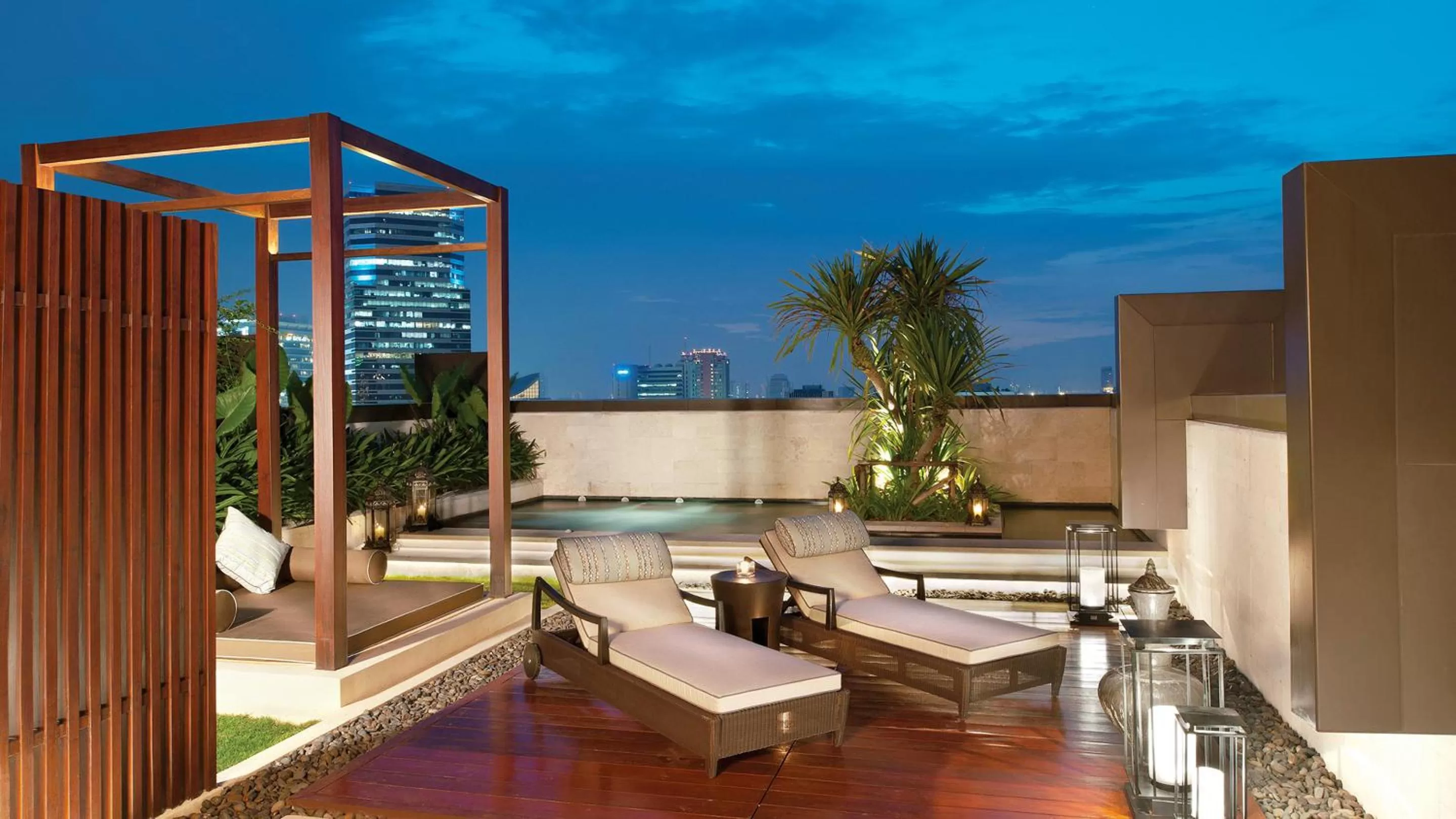 Balcony/Terrace in Siam Kempinski Hotel Bangkok