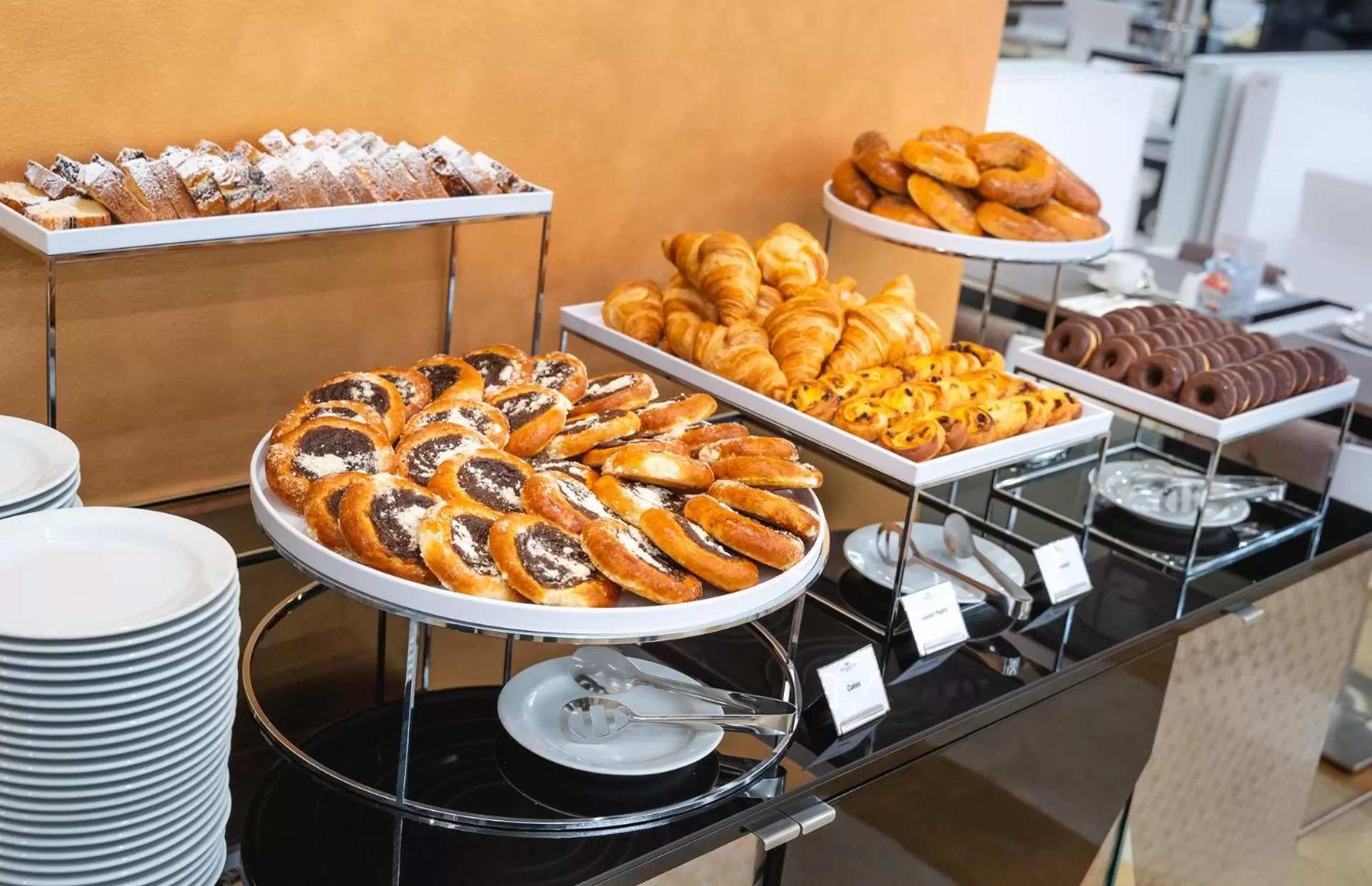 Buffet breakfast in Grandium Hotel Prague