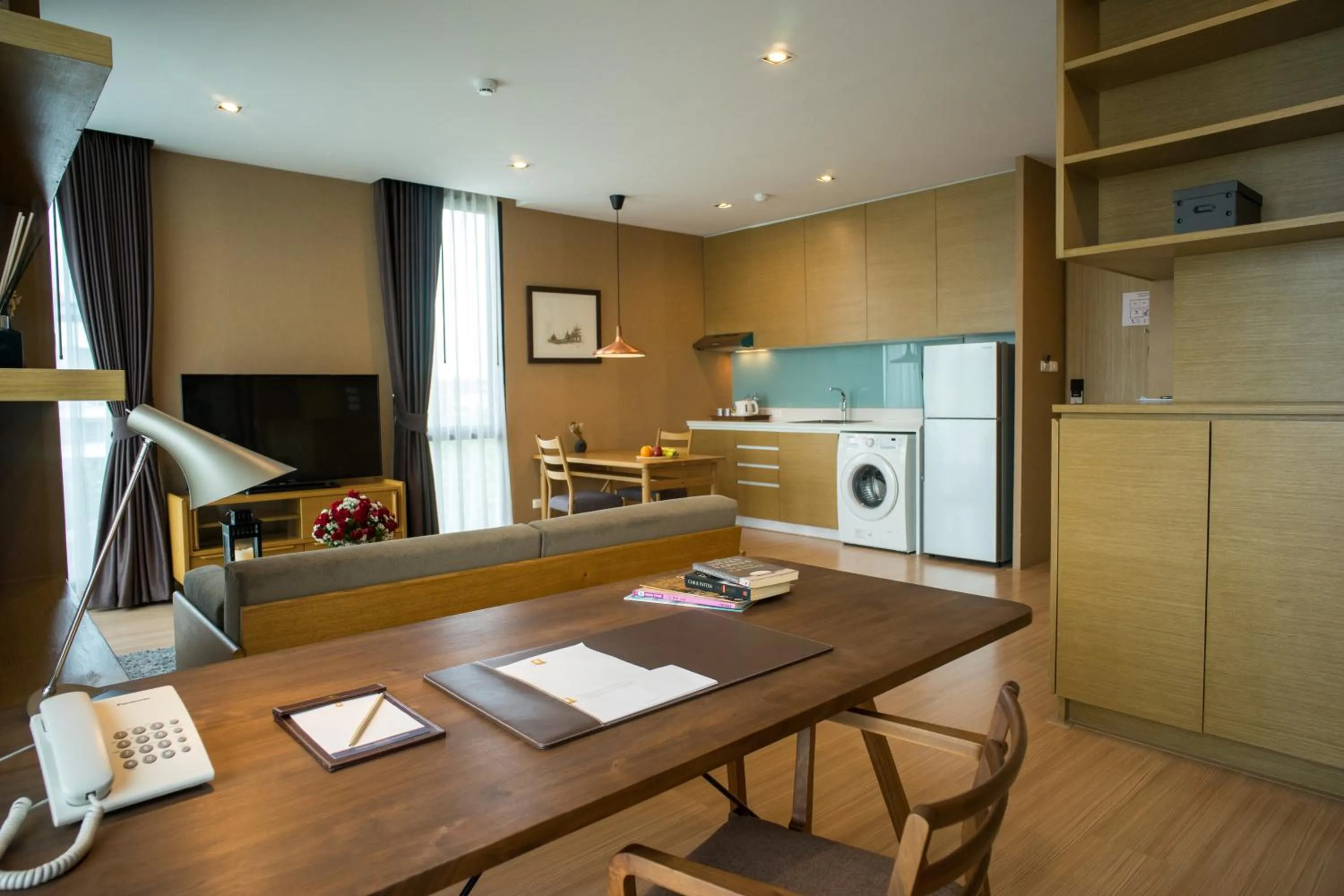 TV and multimedia in Sanae' Hotel Nimman