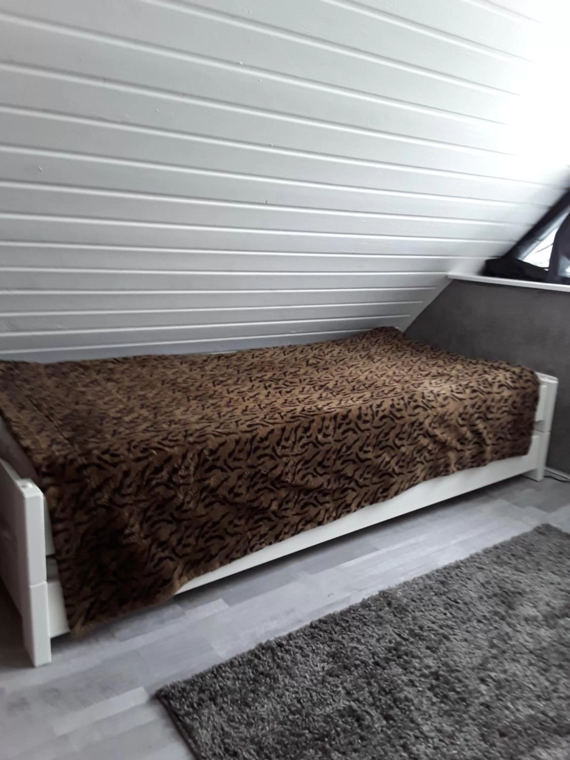 Bed in Villa Jani b&b