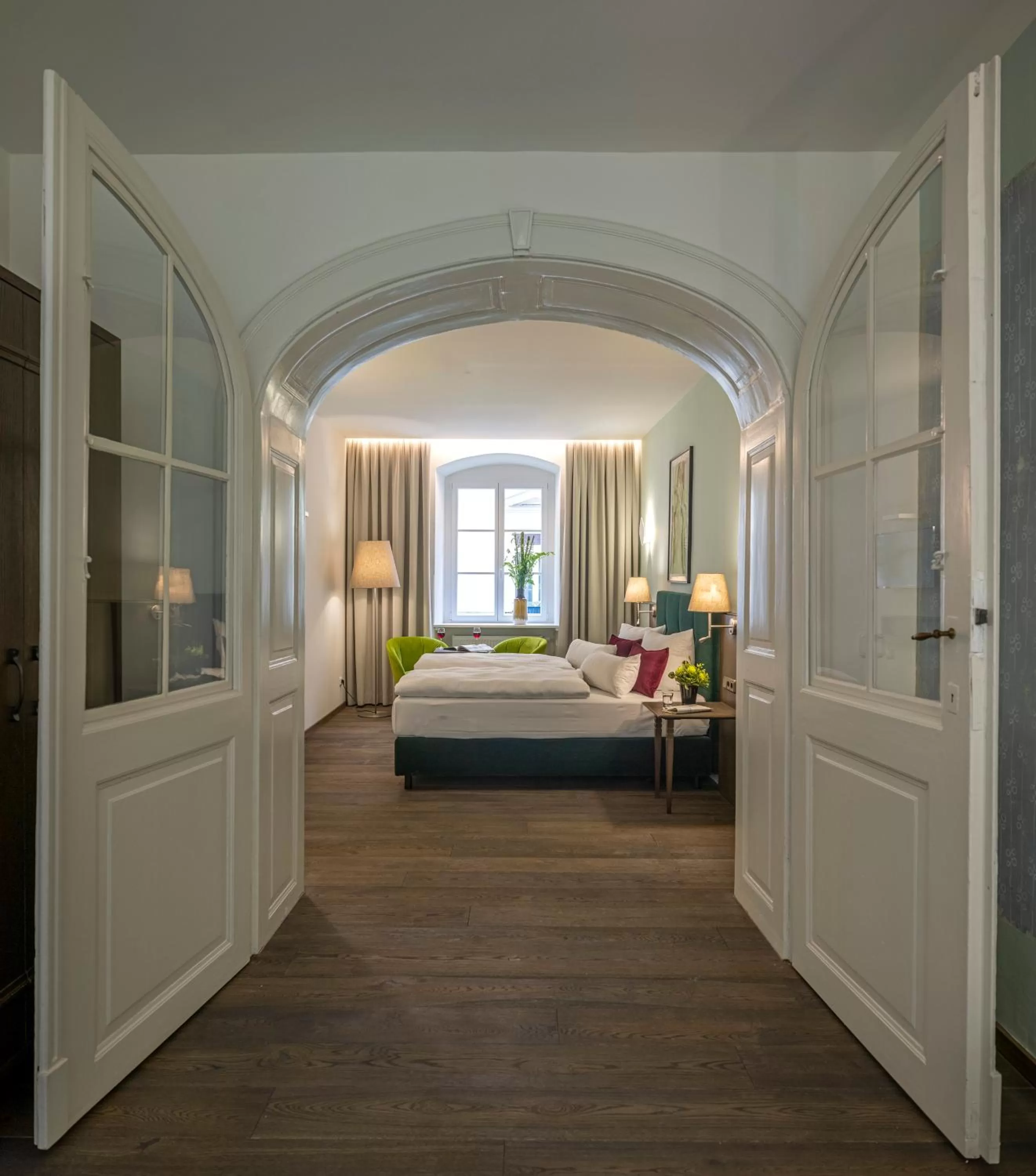 Photo of the whole room, Bed in Altstadthotel der Patrizier