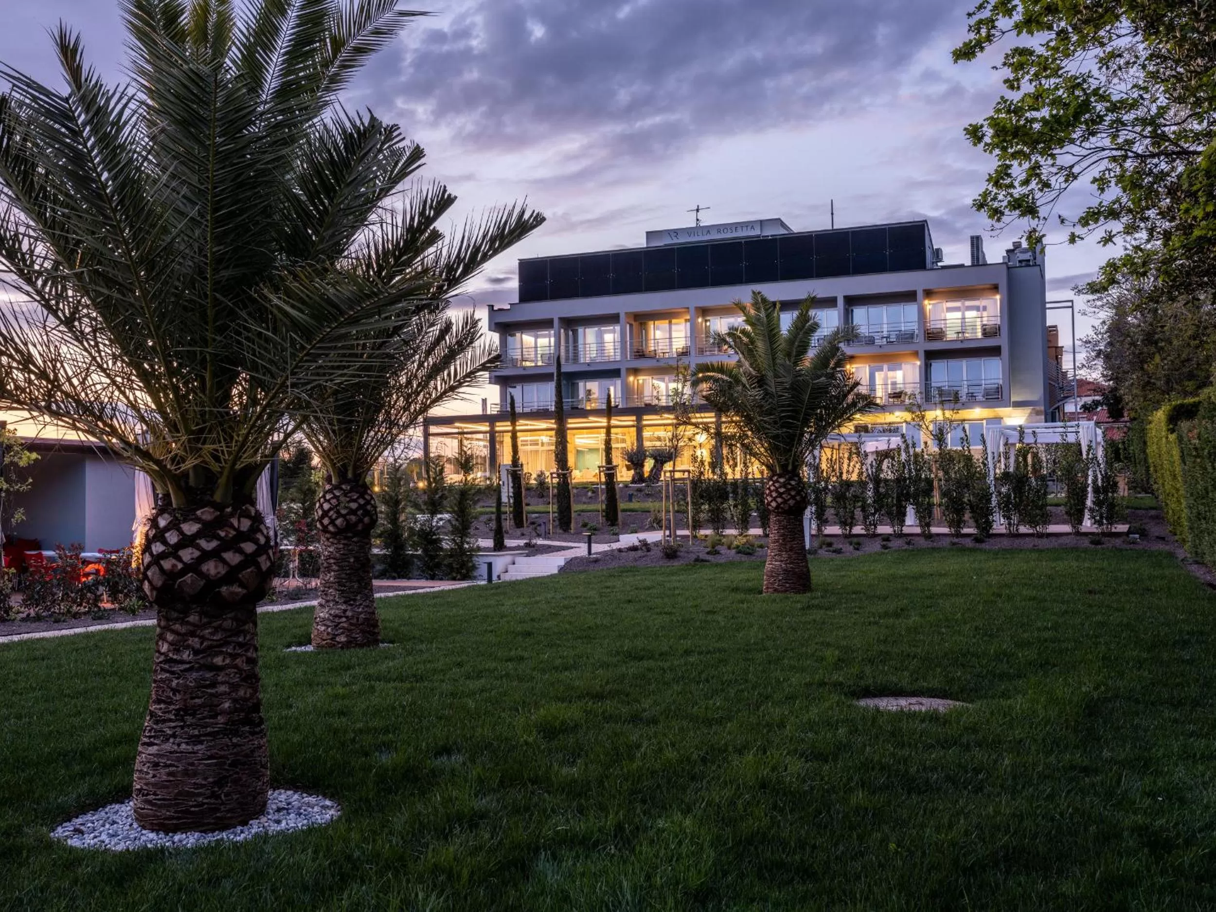 Property building in Hotel Villa Rosetta